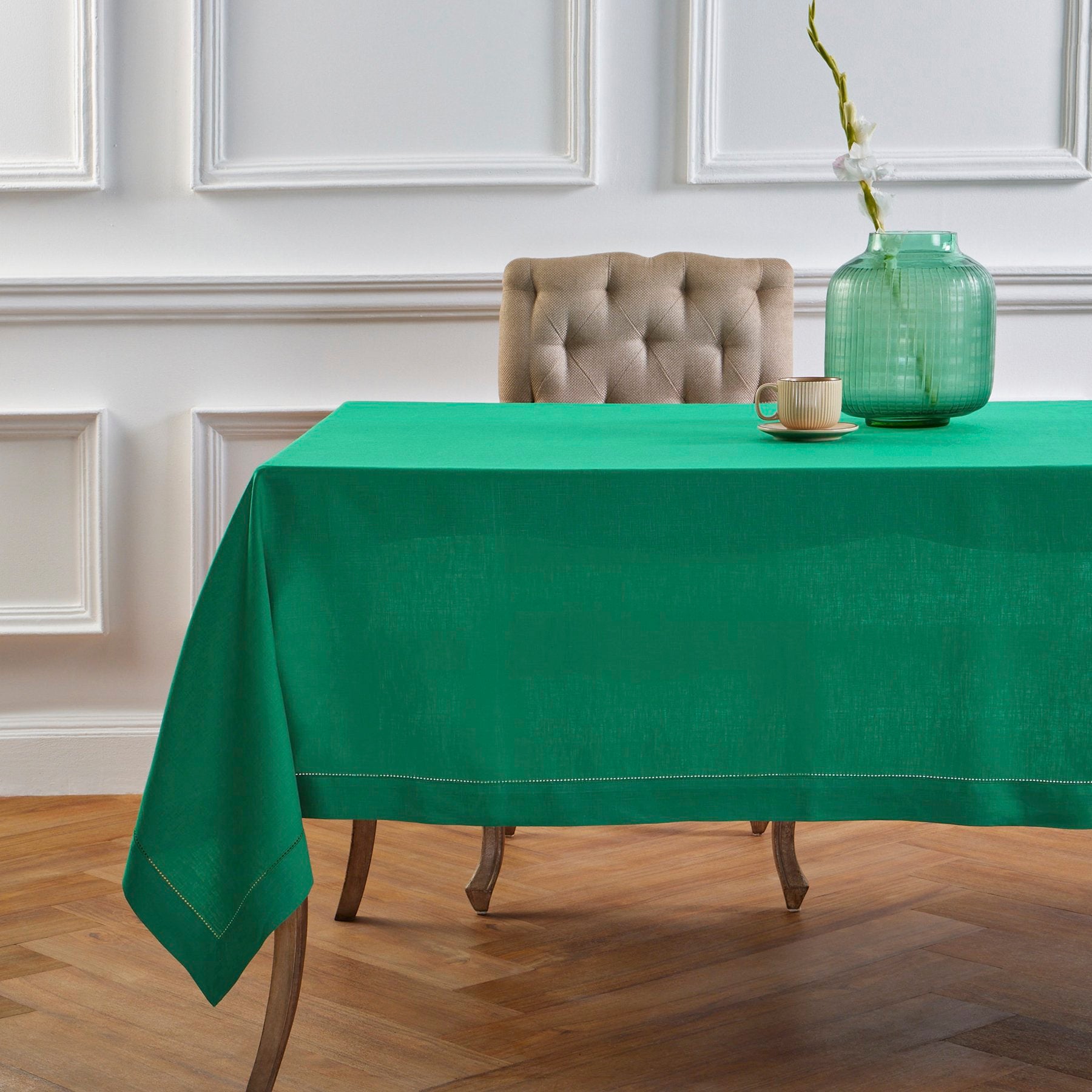 Elegant Classic Hemstitch Tablecloth - Premium Cotton Linen Dining Table Cover for Formal Dinners & Special Occasions