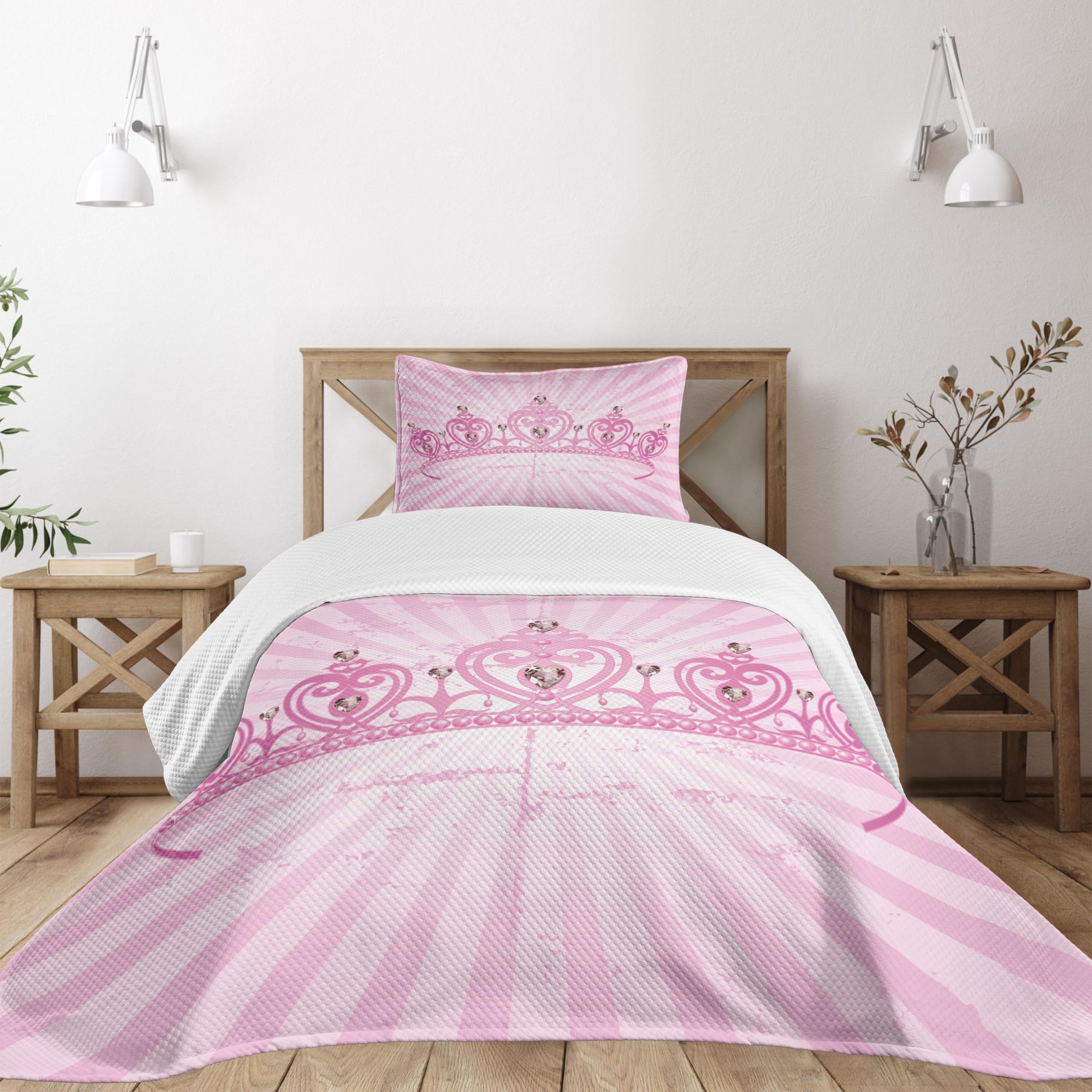 Ambesonne Queen Bedspread Set - Pink Heart Shaped Cartoon Crown on Radial Backdrop, Romantic 3-Piece Bedding with Coverlet & 2 Pillow Shams, Twin Size in Pale Pink | Perfect for Valentine's Day, Anniversary Gifts & Cozy Bedroom Decor