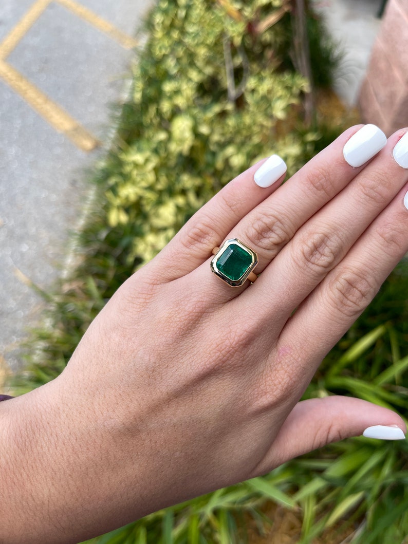 7.58ct 18K Gold AAA Natural Large Emerald Asscher Cut Solitaire Bezel Set Statement Ring for Women - Perfect for Engagement, Anniversary & Special Occasions