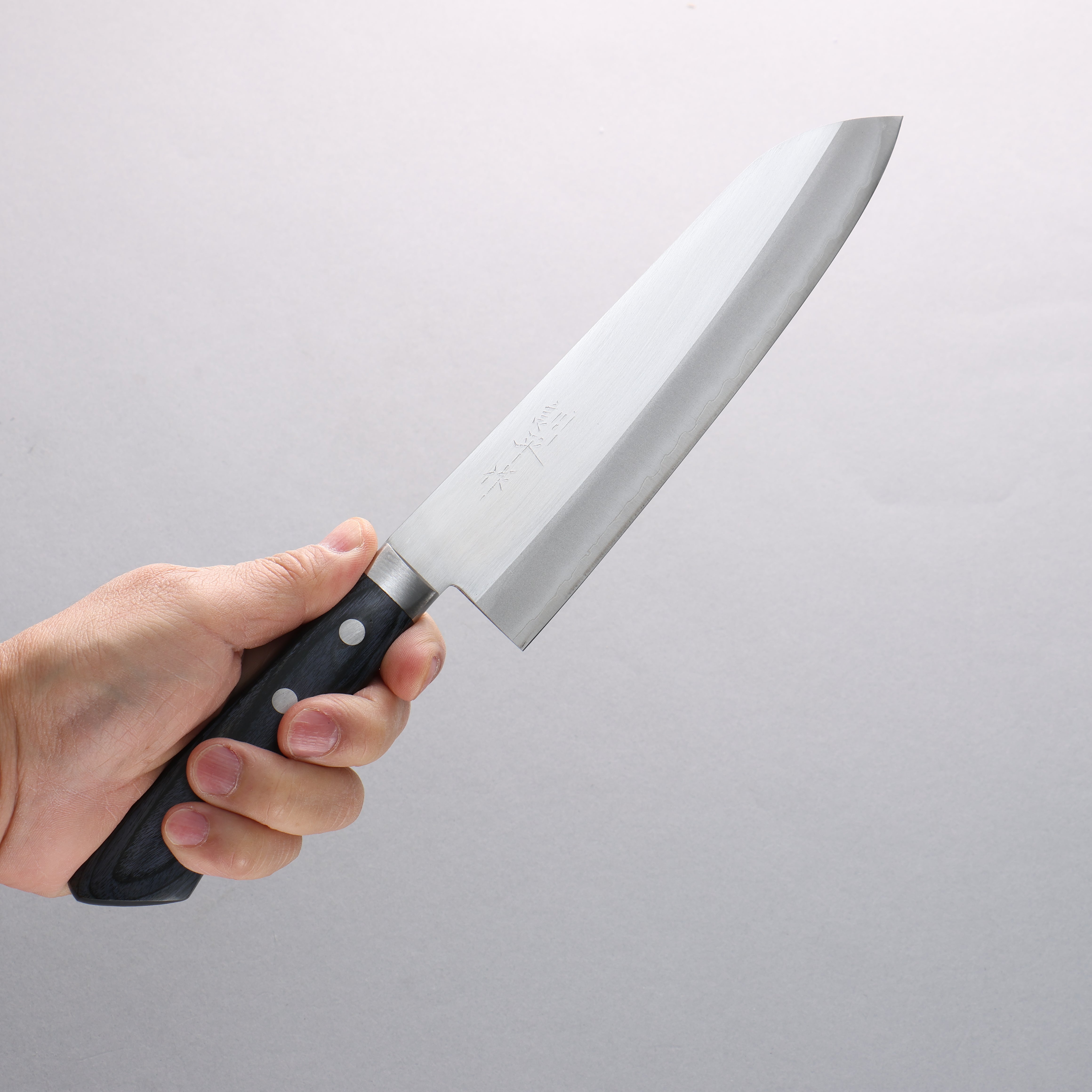Kunihira VG1 Migaki Finished Gyuto 180mm Chef Knife - Japanese Damascus Steel with Navy Blue Pakka Wood Handle - Perfect for Sushi, Meat Cutting & Professional Kitchen Use