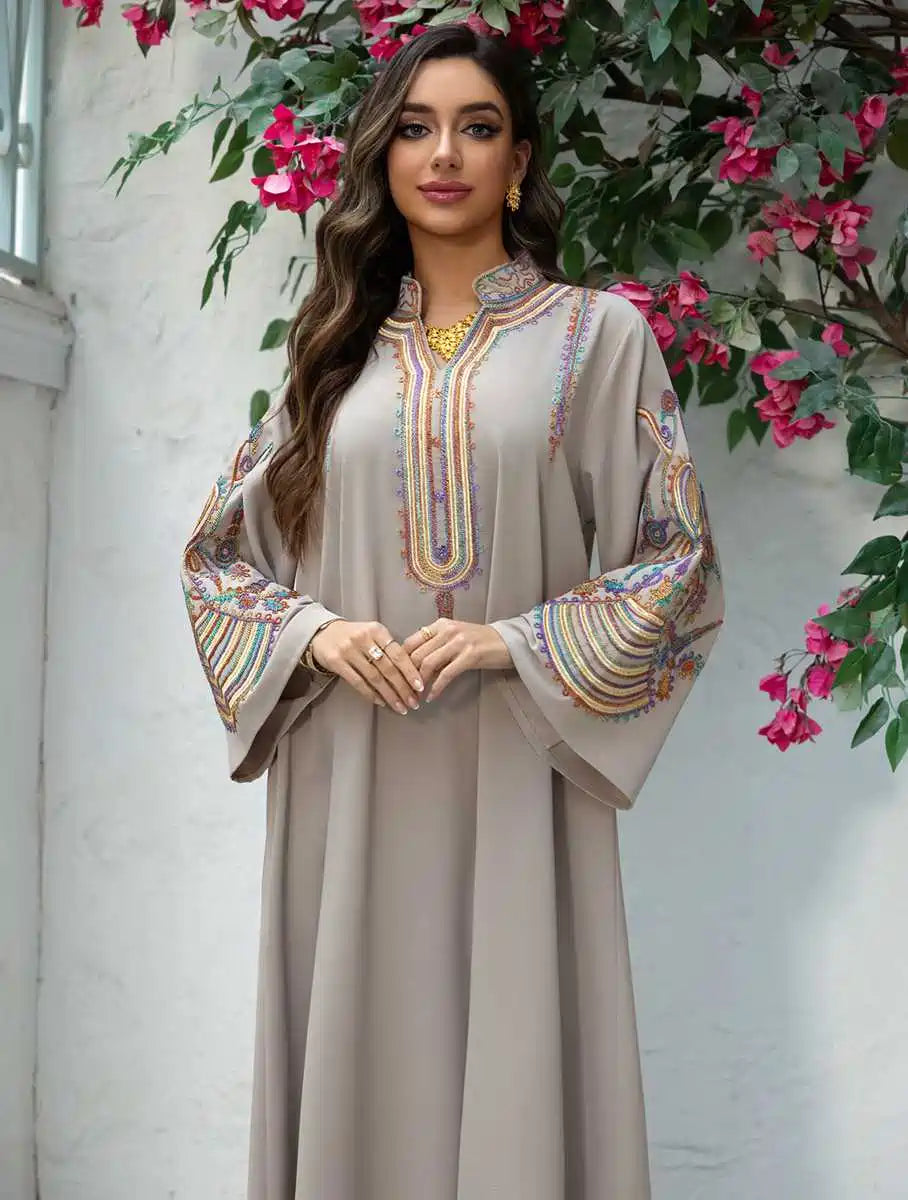 Elegant Eid Rope Embroidery Kaftan Dress for Women - Flowy Muslim Caftan with Intricate Design - Perfect for Eid Celebrations, Weddings & Special Occasions