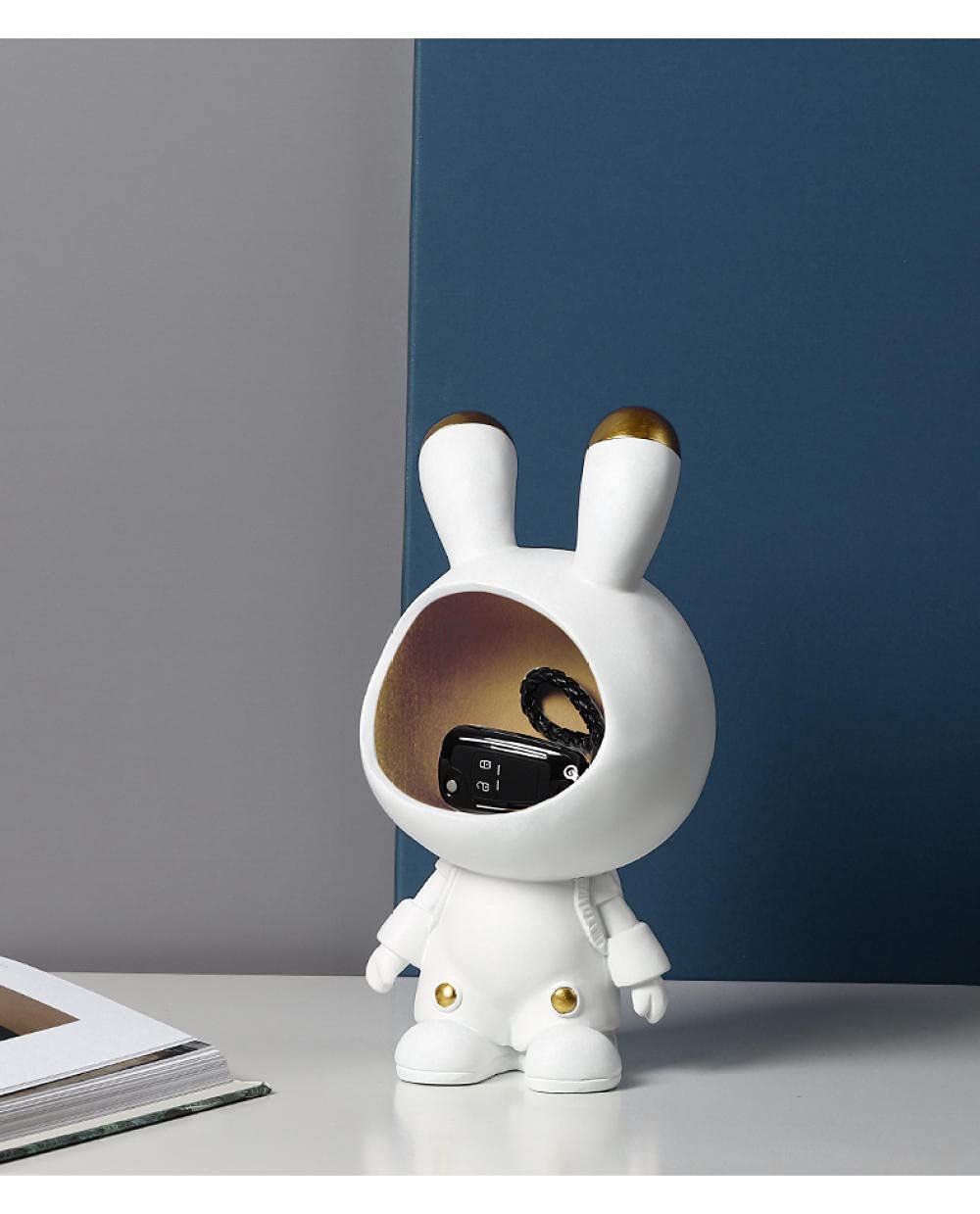 Creative Resin Astronaut Rabbit Storage Box - Key Tray & Home Decor for Living Room, Entryway | Unique Space-Themed Gift & Decorative Figurine for Modern Home Décor