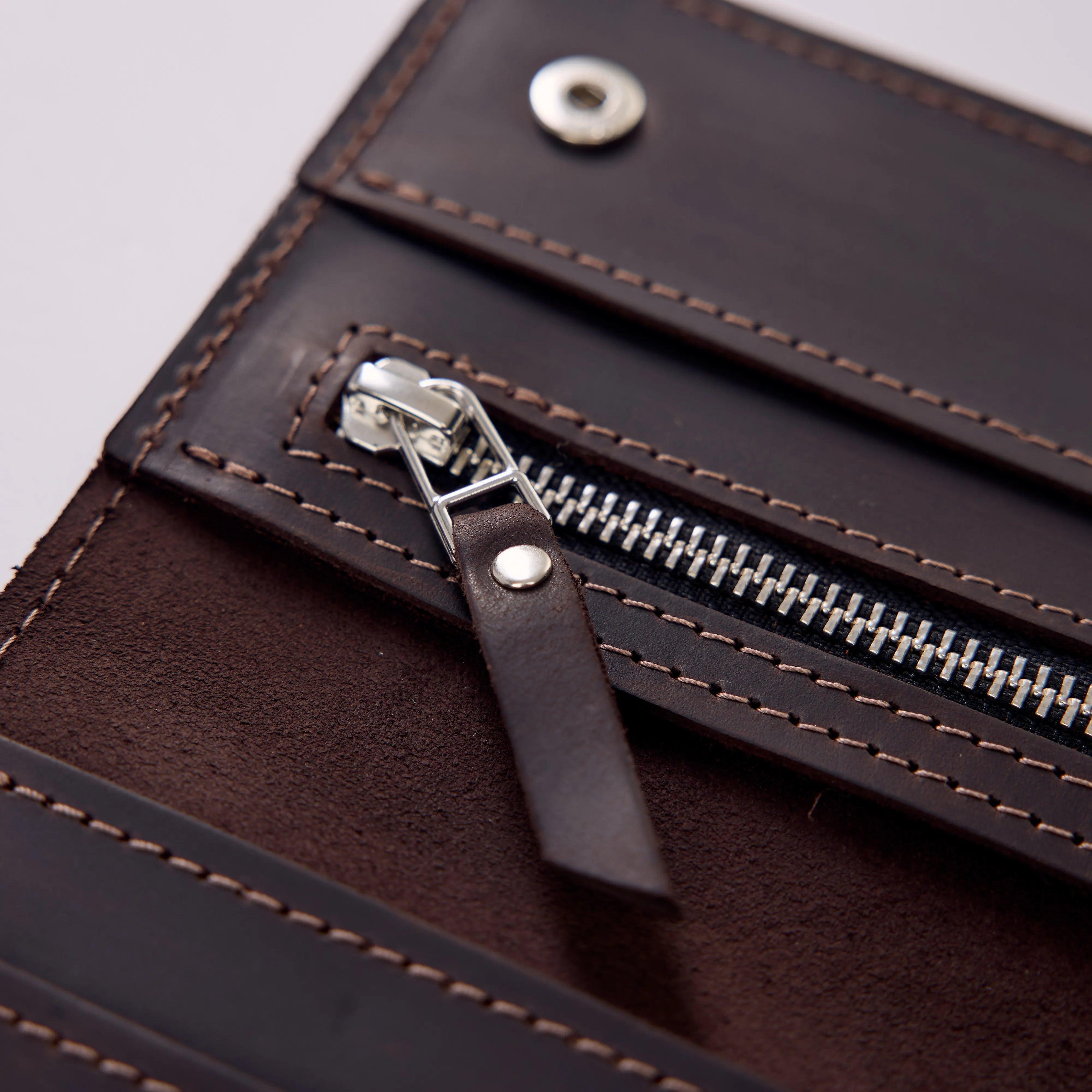 Premium Long Oxford Leather Wallet for Men - Slim RFID Blocking Bifold Wallet with Multiple Card Slots - Perfect for Travel, Business & Everyday Use