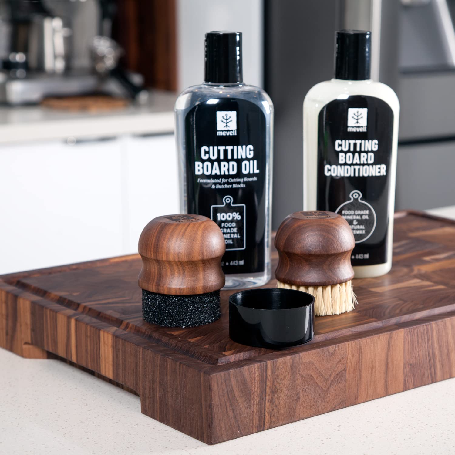 Premium Walnut Wood Cutting Board - Large 18x12x1.25 End Grain with 15oz Mineral Oil & Oil Applicator - Perfect for Kitchen, Charcuterie Boards & Gift Giving