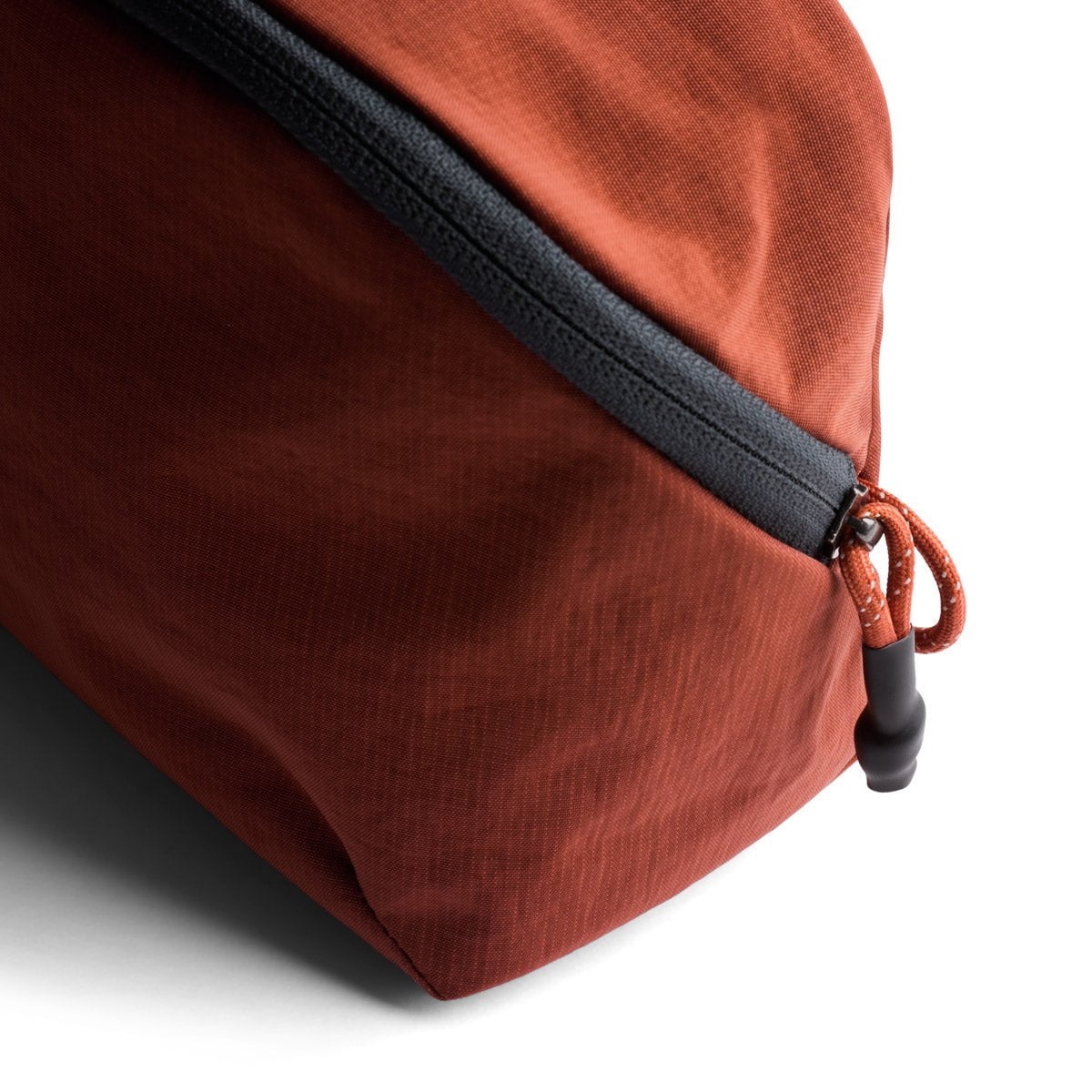 Bellroy Lite Packing Pouch 3L - Ultra Lightweight Travel Organizer for Toiletries, Electronics & Accessories - Perfect for Carry-On Luggage & Weekend Trips