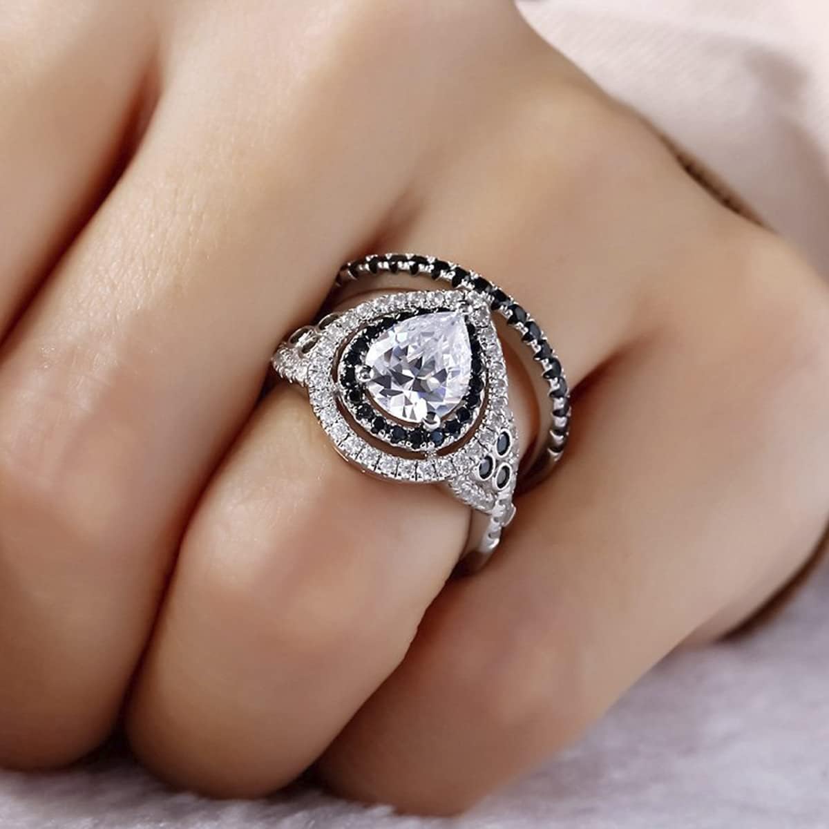 Jeulia 2.87ct Pear Cut Diamond Ring for Women - Interchangeable Double Halo Sterling Silver Wedding Band, Vintage Bridal Set with Jewelry Gift Box | Perfect for Engagement, Anniversary, Promise Rings & Special Occasions