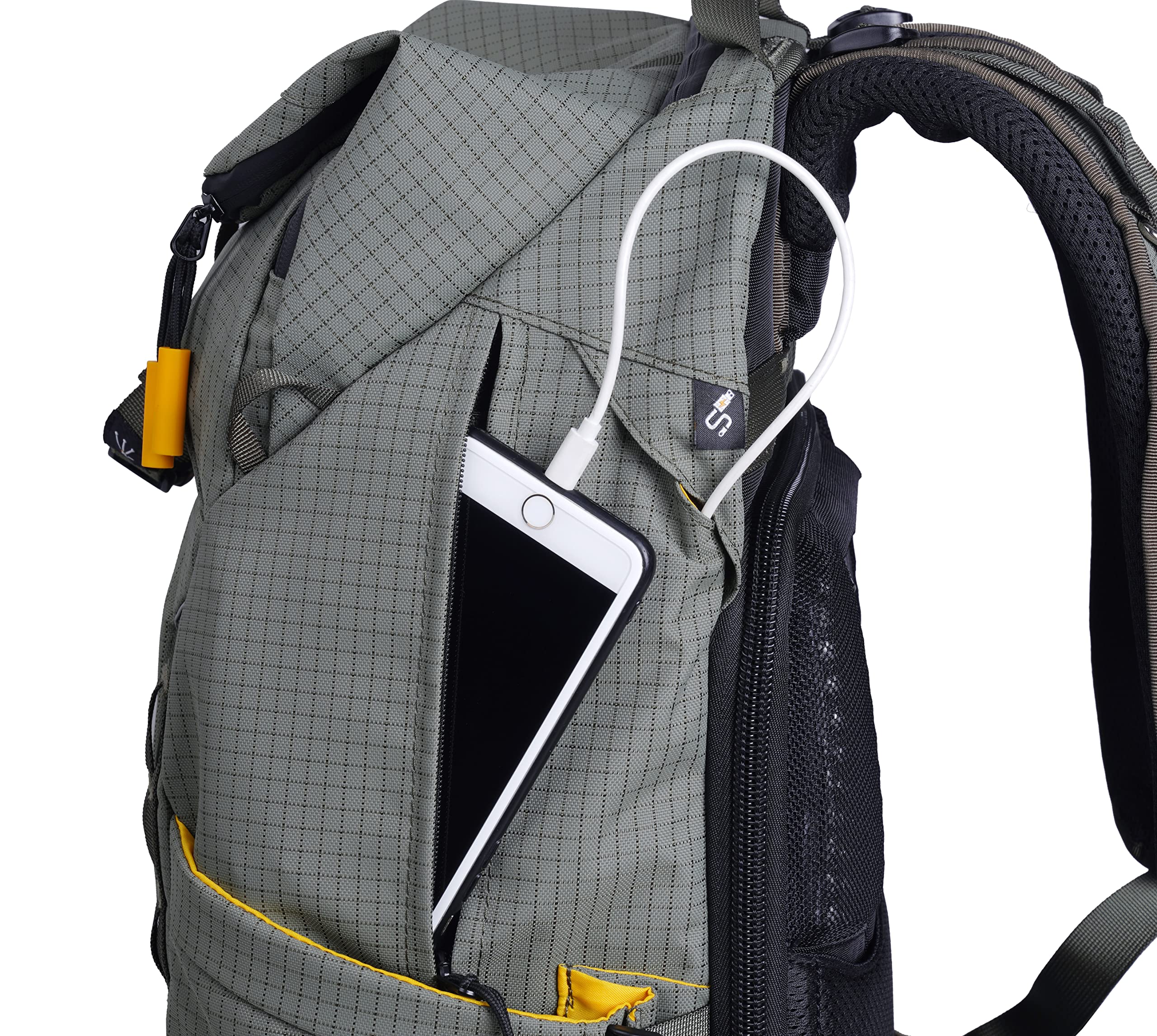 VANGUARD VEO Active 42 DSLR Camera Backpack - Waterproof Khaki Green for Photographers | Perfect for Travel, Hiking & Outdoor Photography Gear Storage