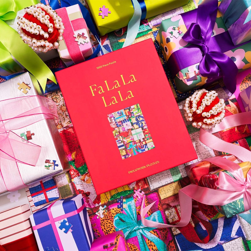 Fa La La La La - 1000 Piece Christmas Jigsaw Puzzle for Adults & Families | Holiday Decor, Gift & Relaxation Activity