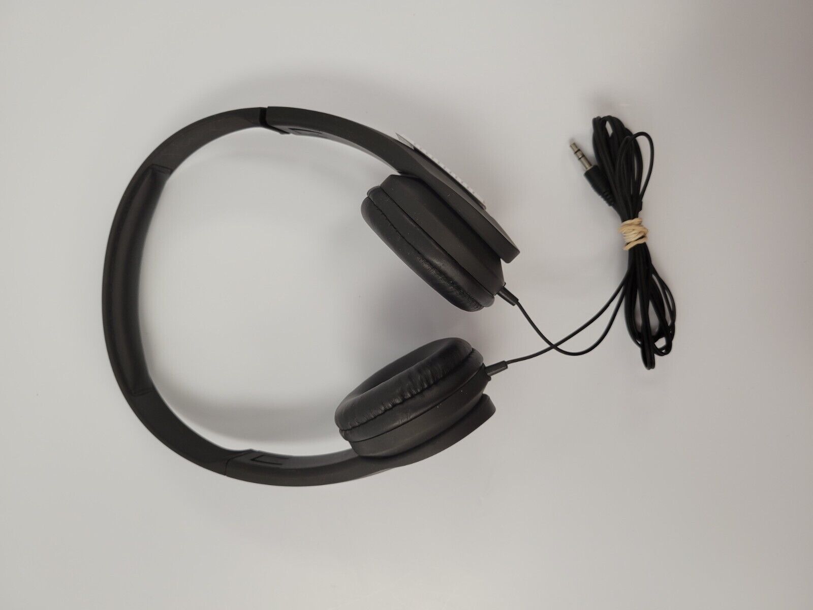 No Name Headphones - Wireless Bluetooth Earbuds with Noise Cancelling, HD Sound for Gym, Running, Travel & Work (Model 69332)
