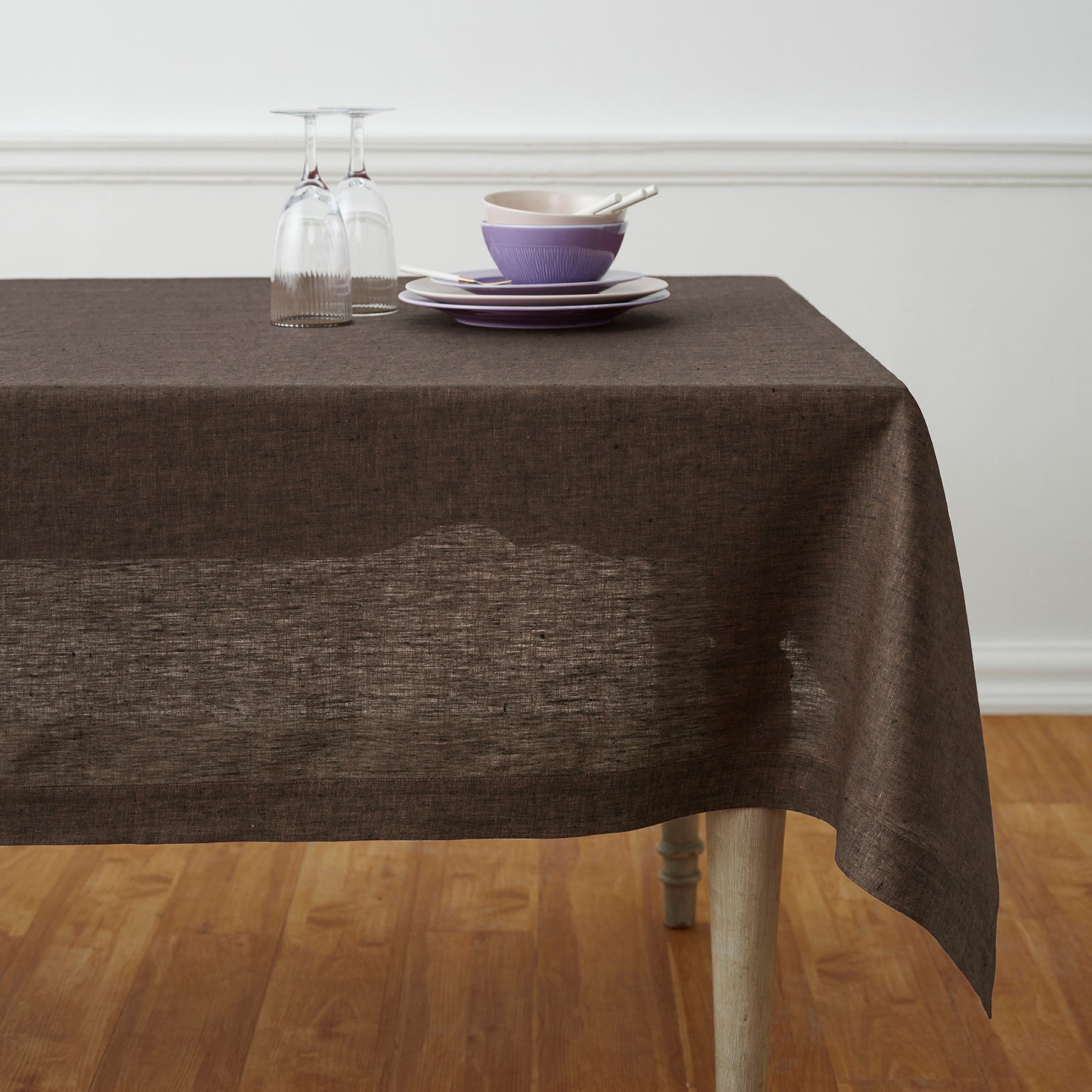 Premium Athena Tablecloth - Elegant & Durable Dining Table Cover for Home, Restaurants & Events - Washable & Wrinkle-Resistant Fabric