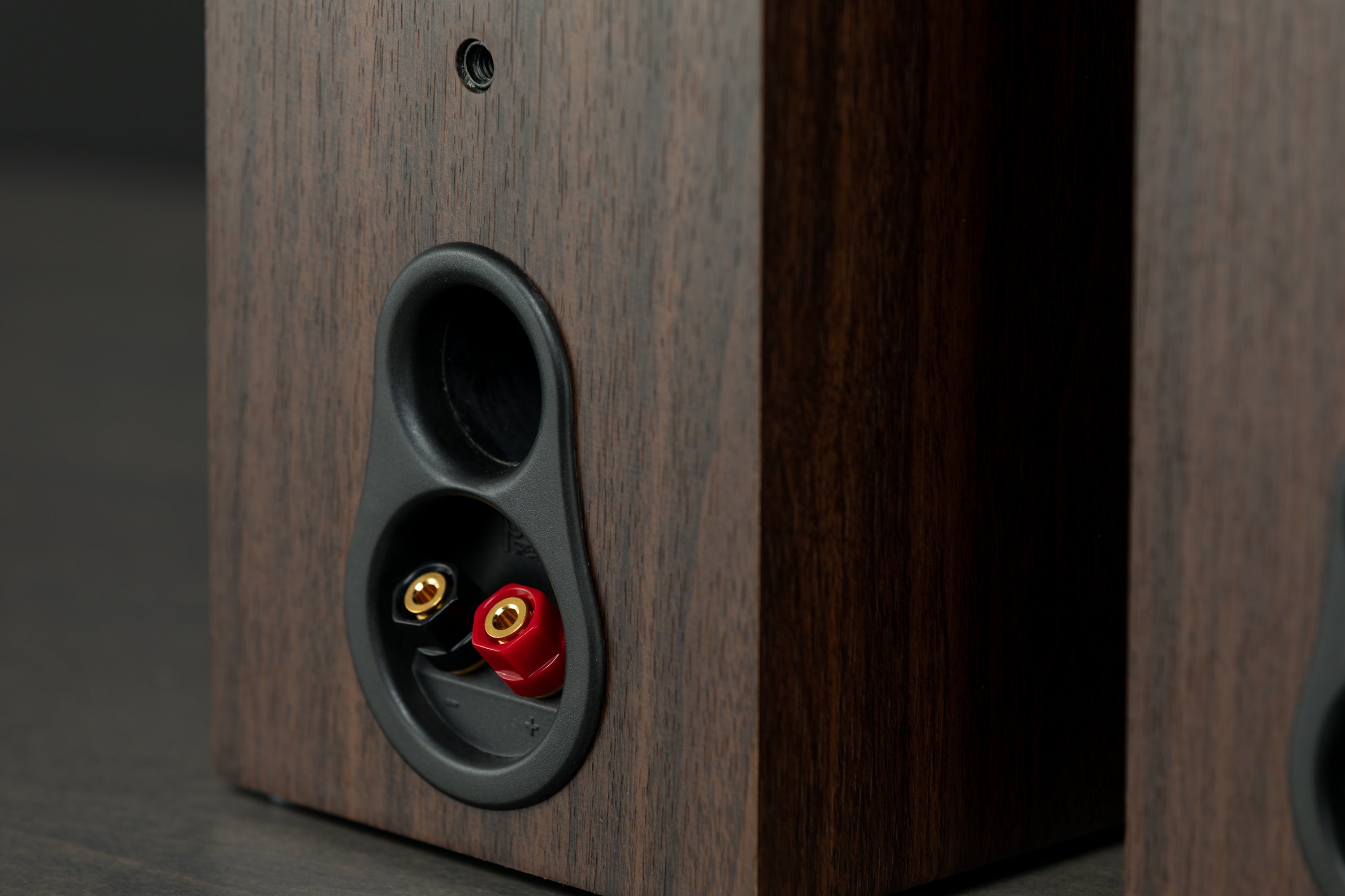 PSB Alpha P3/P5 Compact Bookshelf Speakers - High Fidelity Audio for Home Theater & Music Listening | Perfect for Small Spaces & Desktop Setups