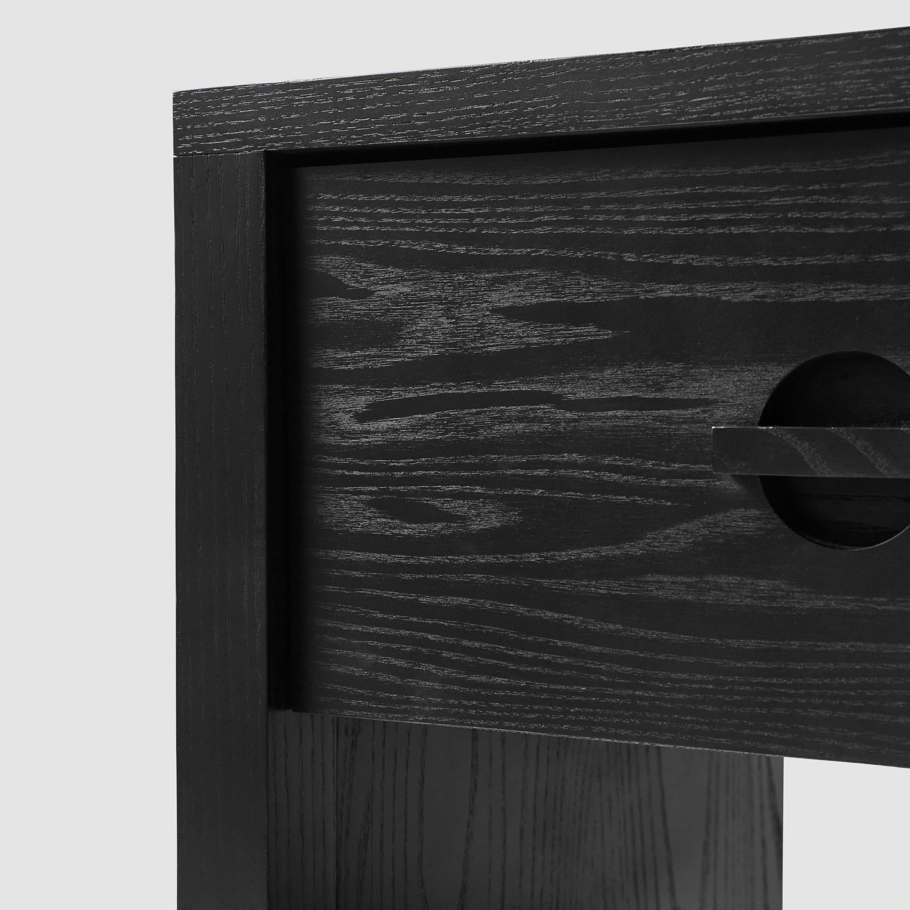 Stylish Avon Nightstand with Drawer - Modern Bedside Table for Bedroom, Living Room, or Office - Perfect for Storage and Decor