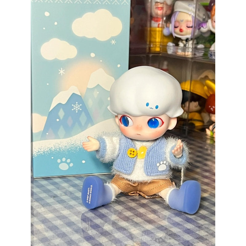 DIMOO Pilot Bear Collectible Action Figure - Cute & Detailed Model Toy for Kids & Adults - Perfect for Display, Gifts, and Role Play Scenes