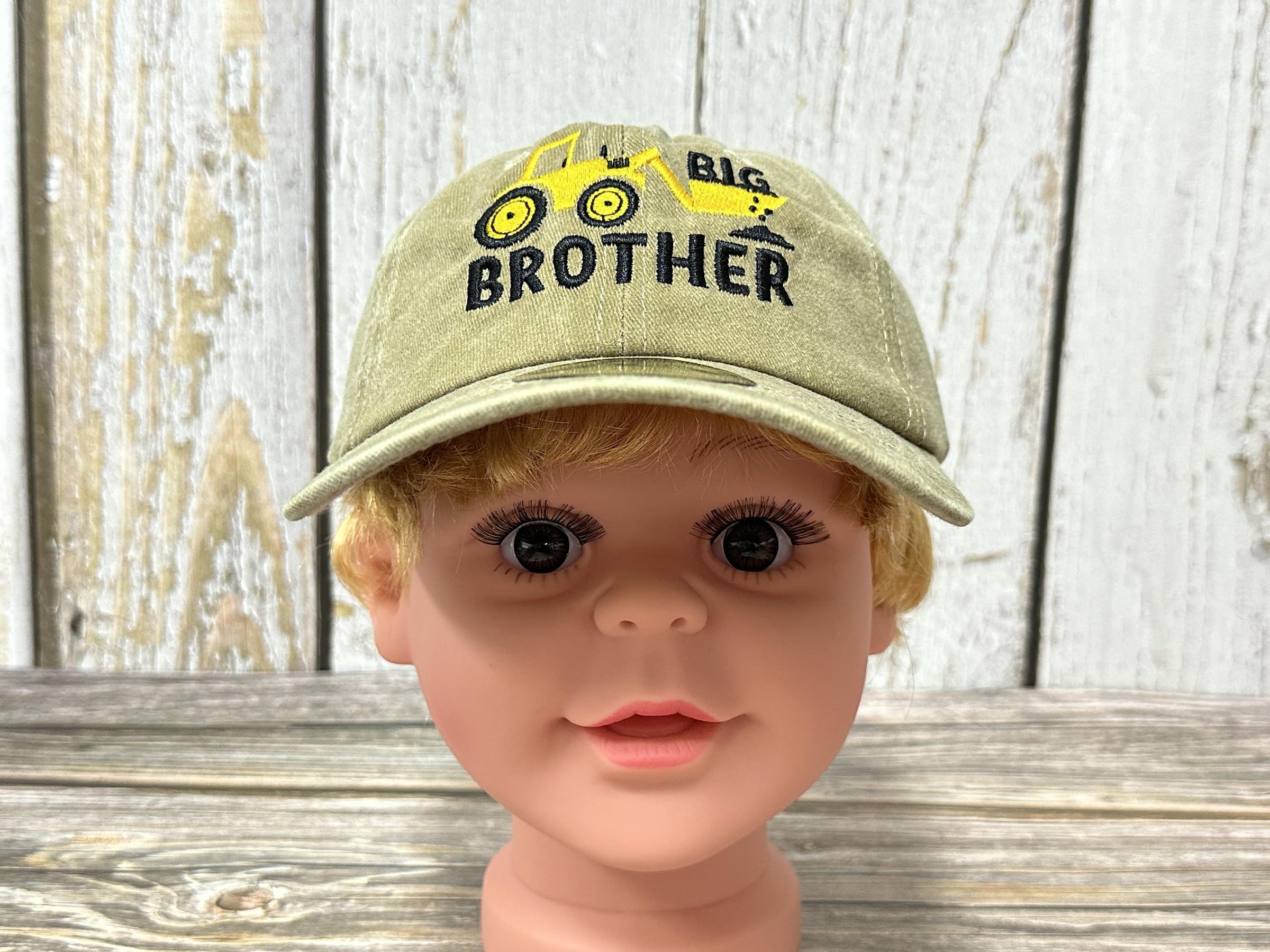 Embroidered Baseball Caps for Kids - Unisex & Stylish for Outdoor Play