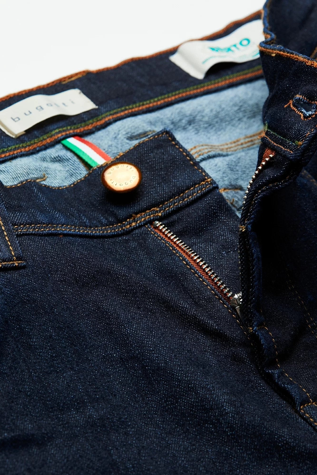 BUGATTI Men's Slim Fit Stretch Denim Jeans - Navy Blue & Classic Denim Wash - Comfortable & Stylish for Casual Wear, Work & Everyday Outfits