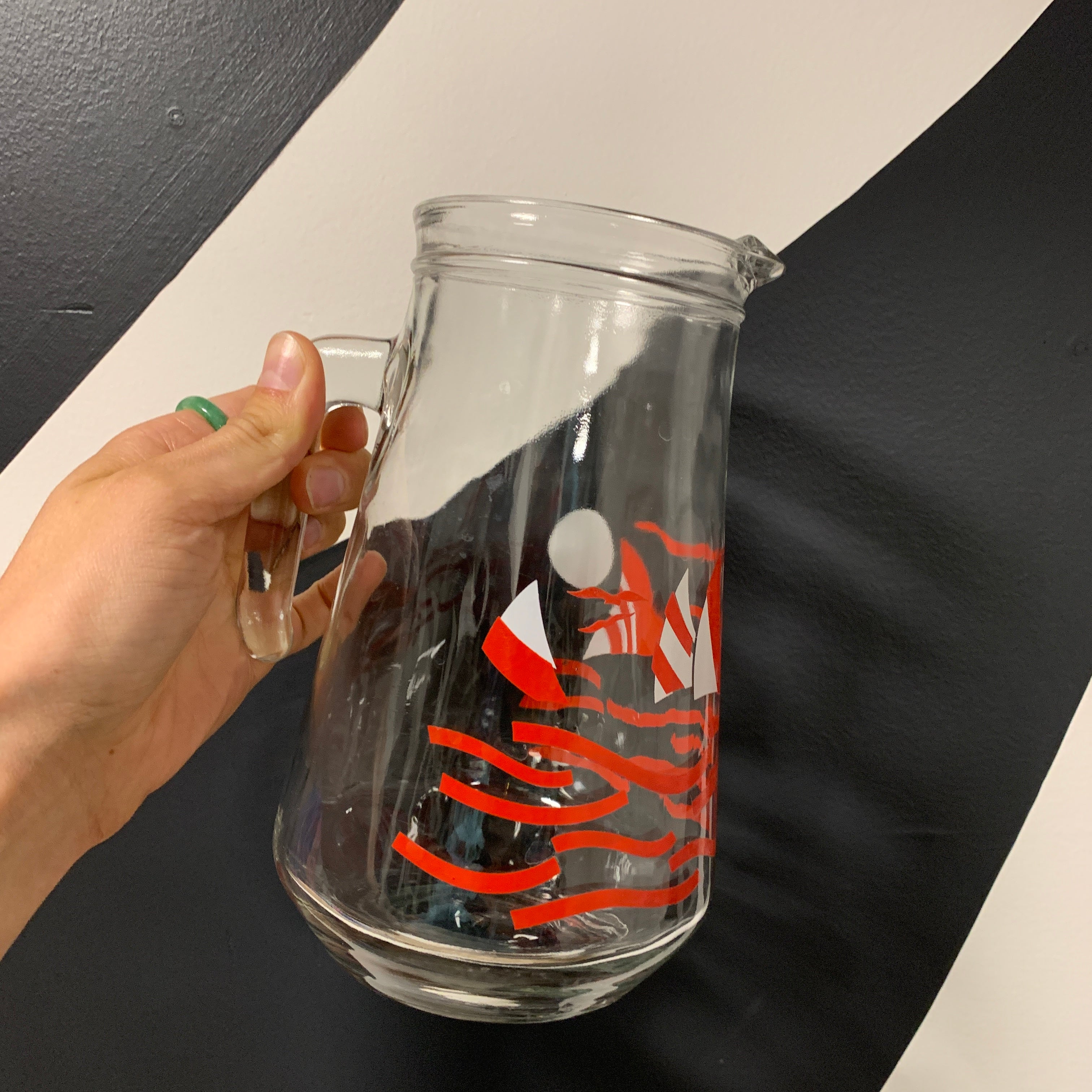 Premium Glass Pitcher with Lid - 68oz Clear Pitcher for Iced Tea, Lemonade & Water - Perfect for Summer Drinks, Entertaining & Outdoor Parties
