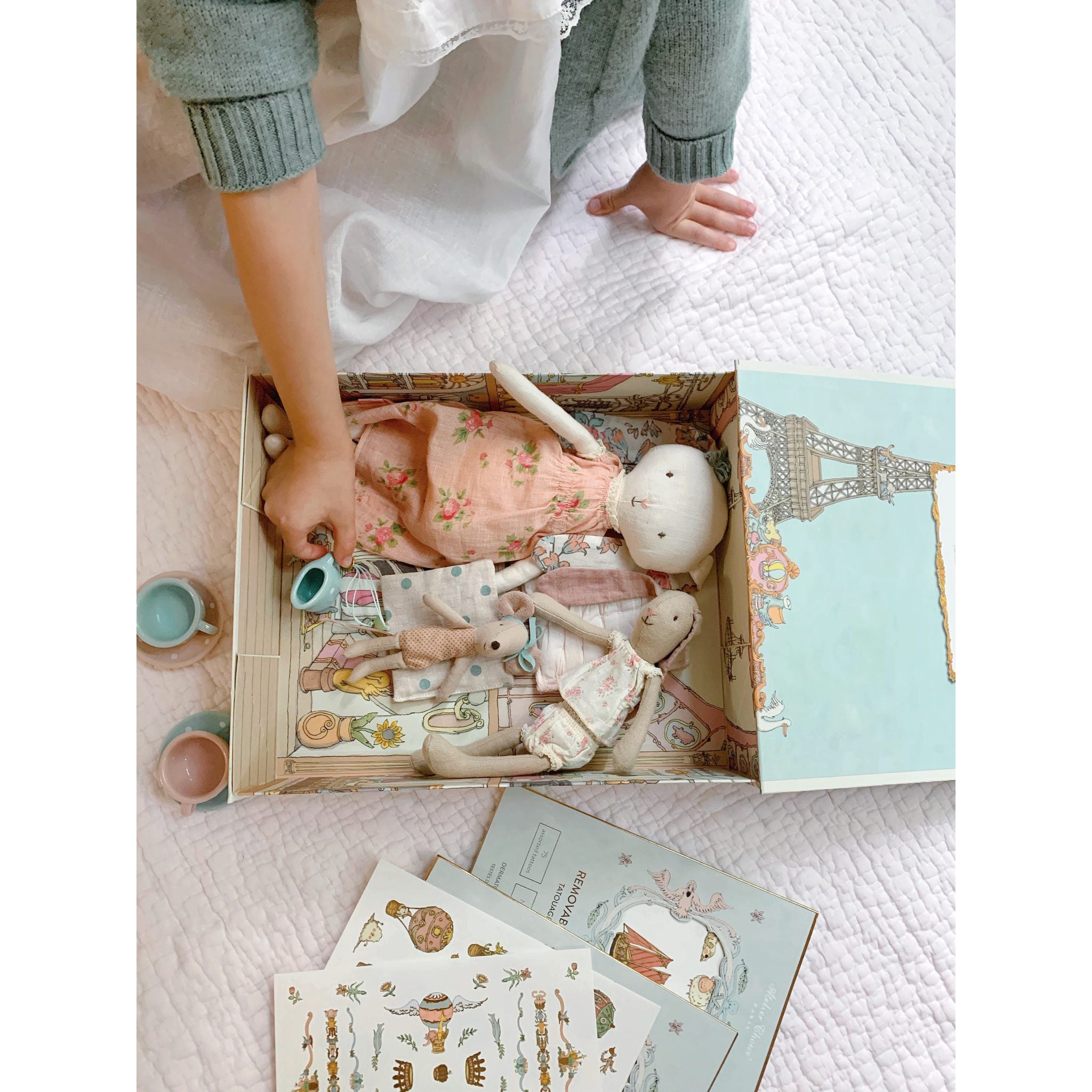 Atelier Choux Luxury Large Hotel Rigid Gift Box for Baby Shower, Birthday & Special Occasions - Premium Keepsake Storage Solution
