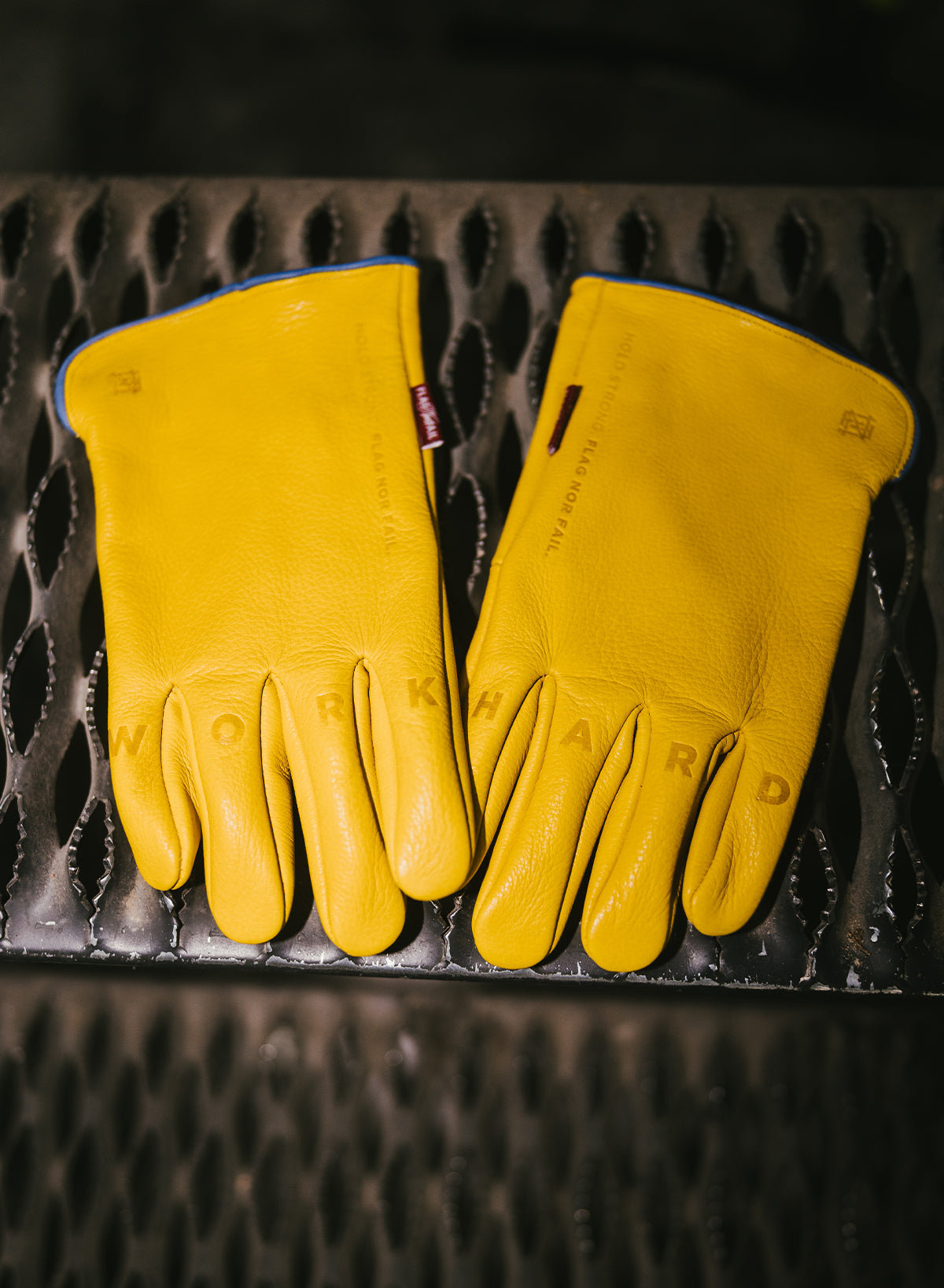 High-Quality Yellow Work Gloves - Durable & Comfortable for Construction, Gardening & DIY Projects