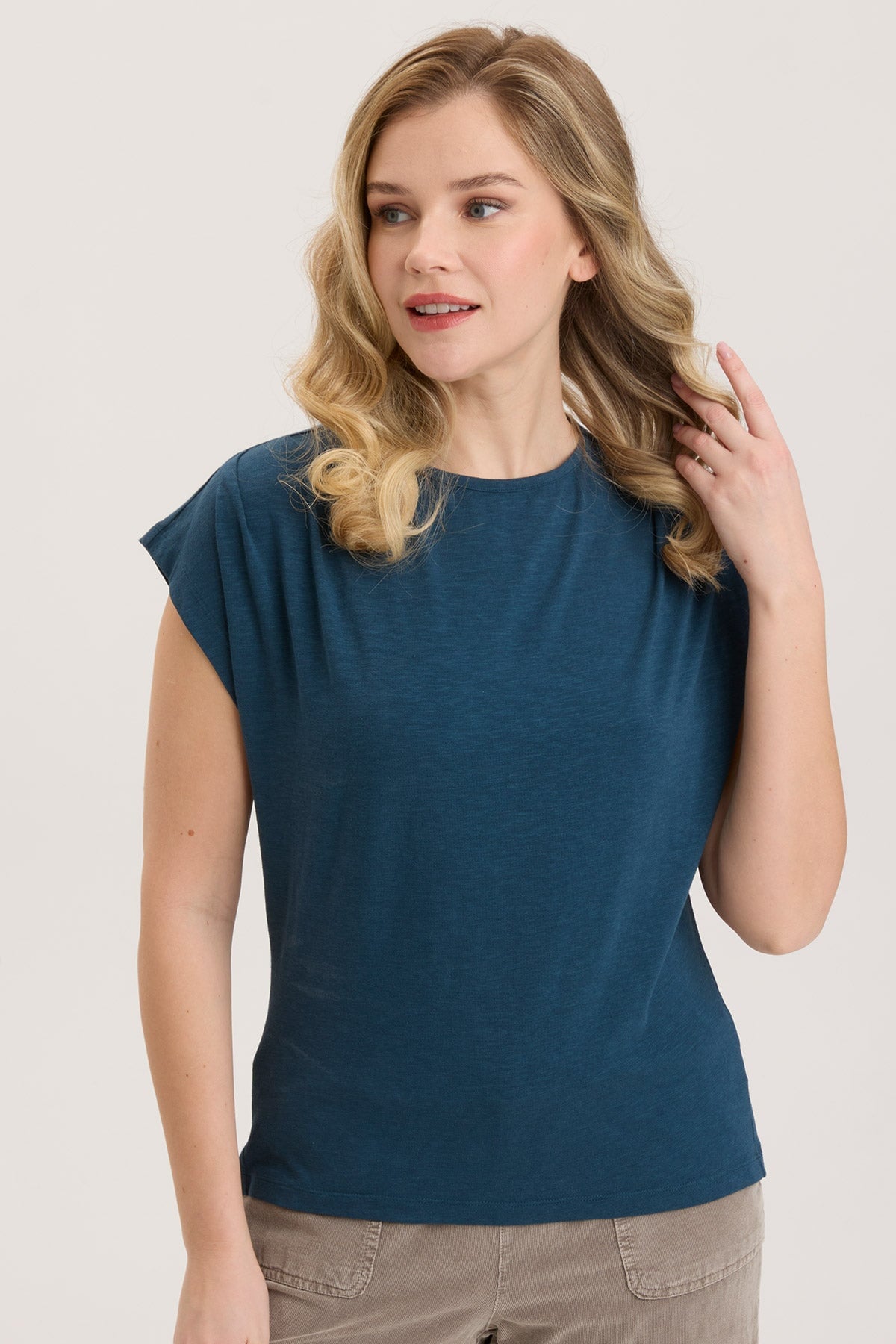 Slub Arwen Top Sea Port - Stylish Women's Casual Blouse for Summer, Beach & Everyday Wear