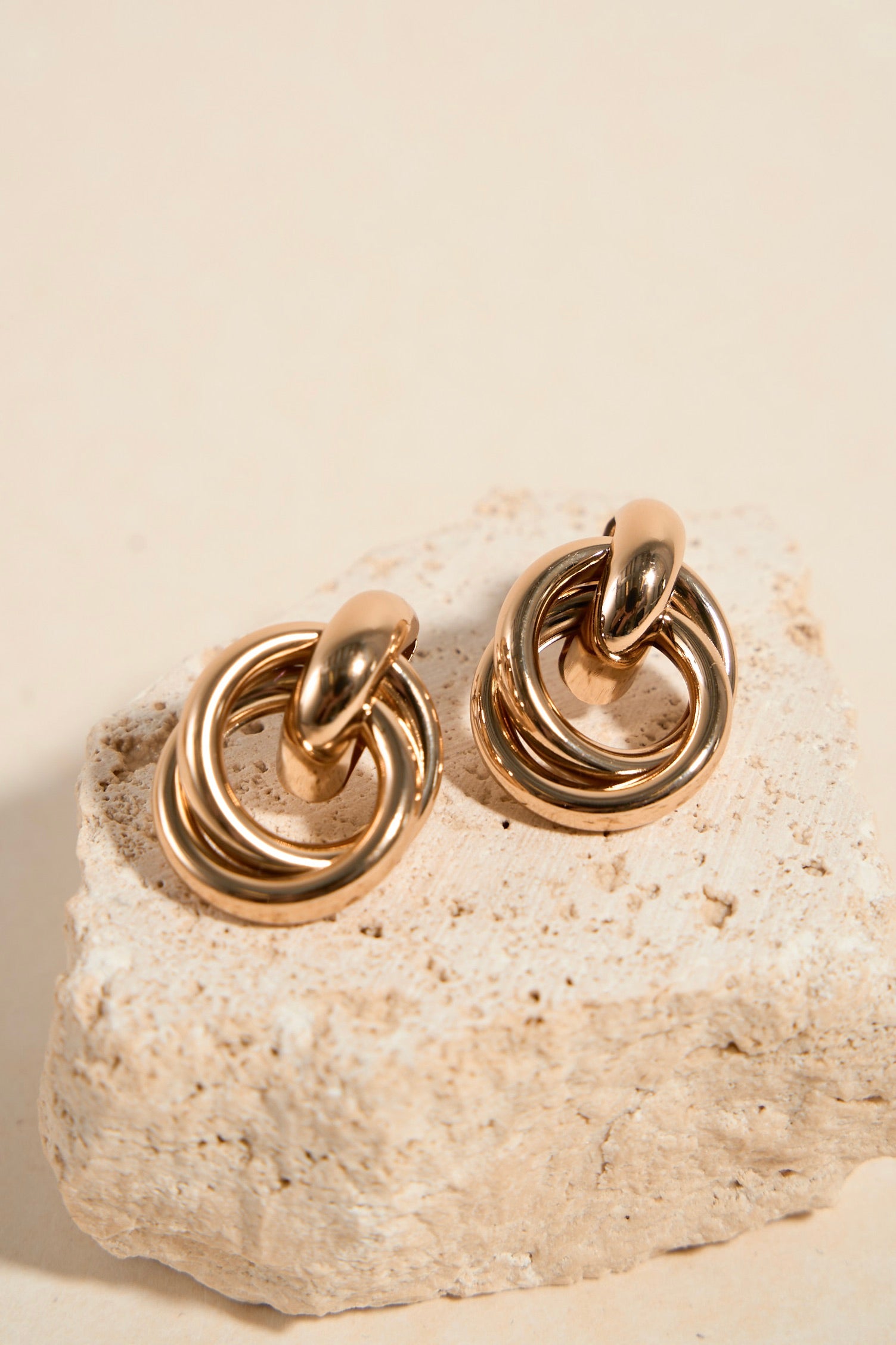 Double Thick Circle Gold Stud Earrings for Women - 14K Gold Plated Hoop Earrings for Everyday Wear & Gift Giving