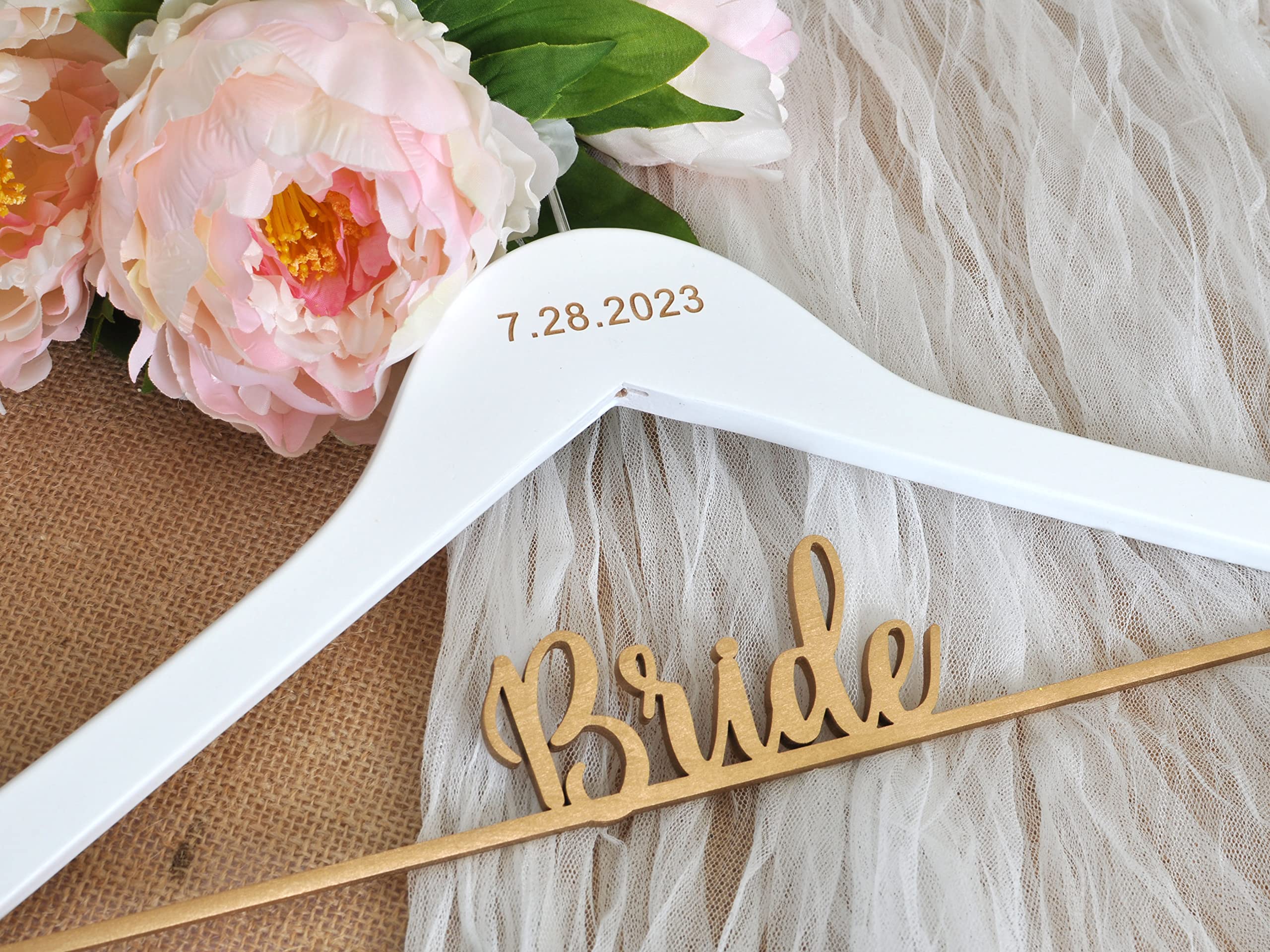 Personalized Wooden Bride Hanger - Custom Wedding Hanger with Engraved Name - Perfect for Bridesmaids, Maid of Honor & Doctor Brides - Unique Gift for Weddings & Bridal Showers