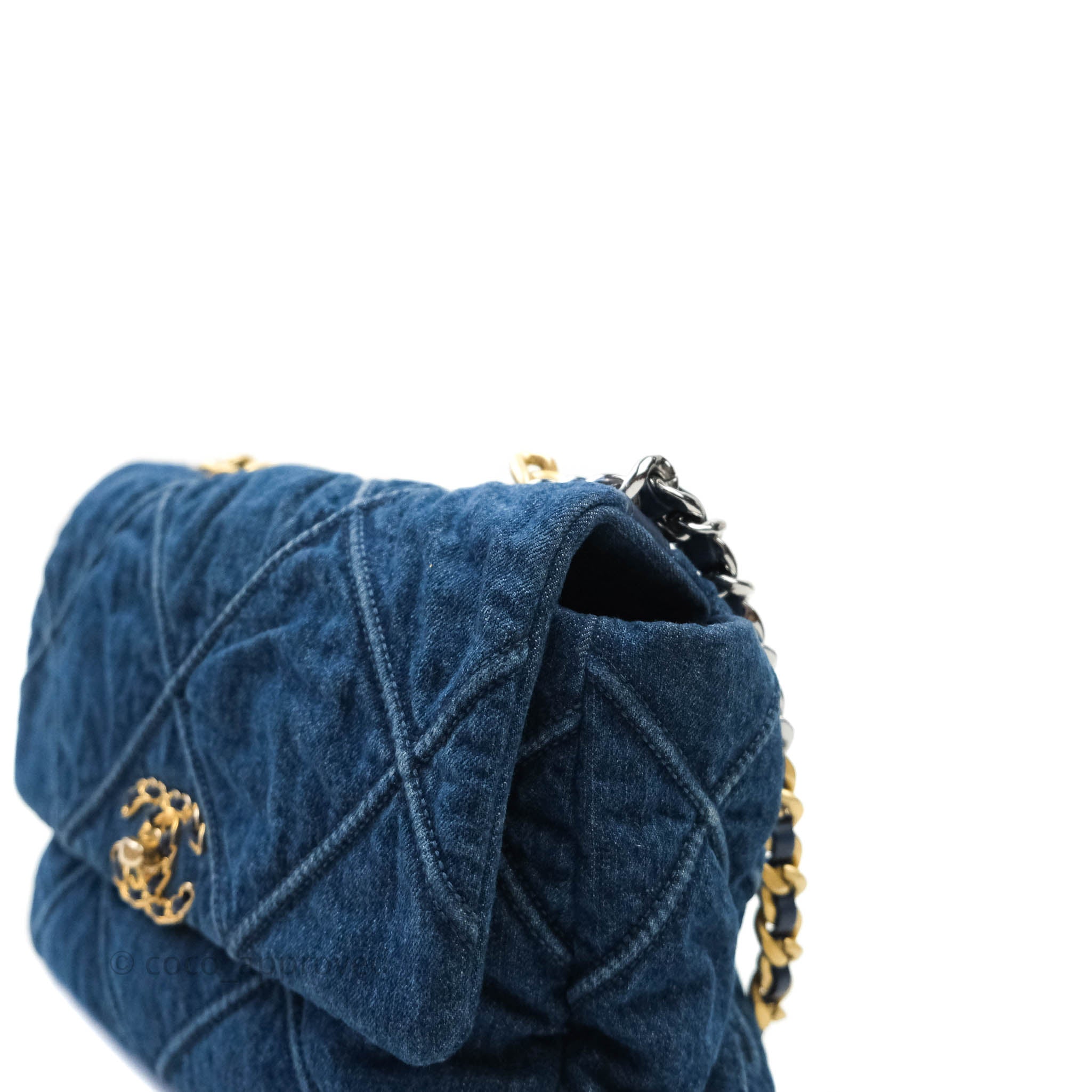 Chanel 19 Medium Flap Bag in Dark Denim with Mixed Hardware - Luxury Designer Handbag for Women, Perfect for Work, Travel & Evening Events