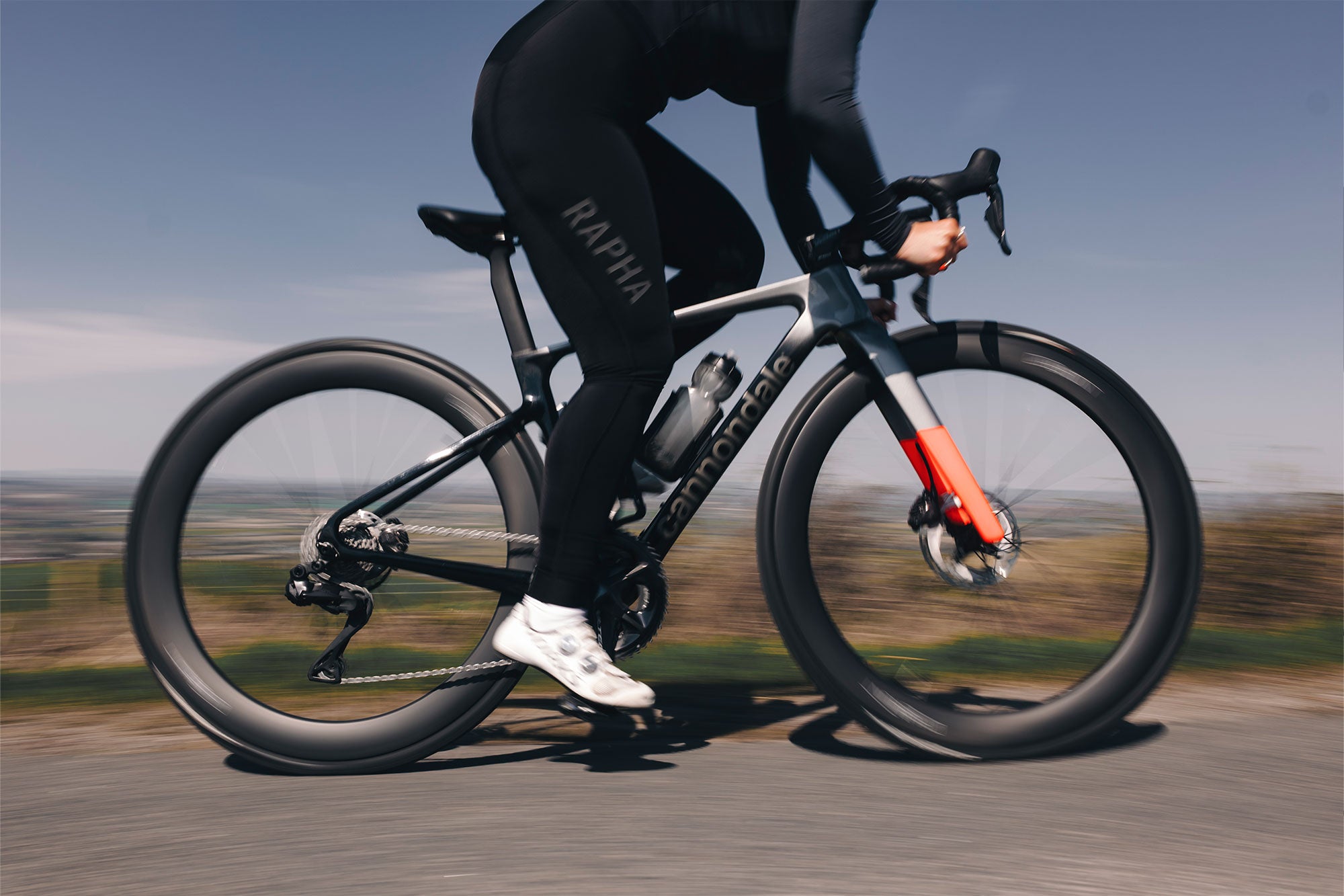 HUNT 54-58 Aerodynamicist UD Carbon Spoke Disc Wheelset - Lightweight Road Bike Wheels for Racing & Performance Cycling