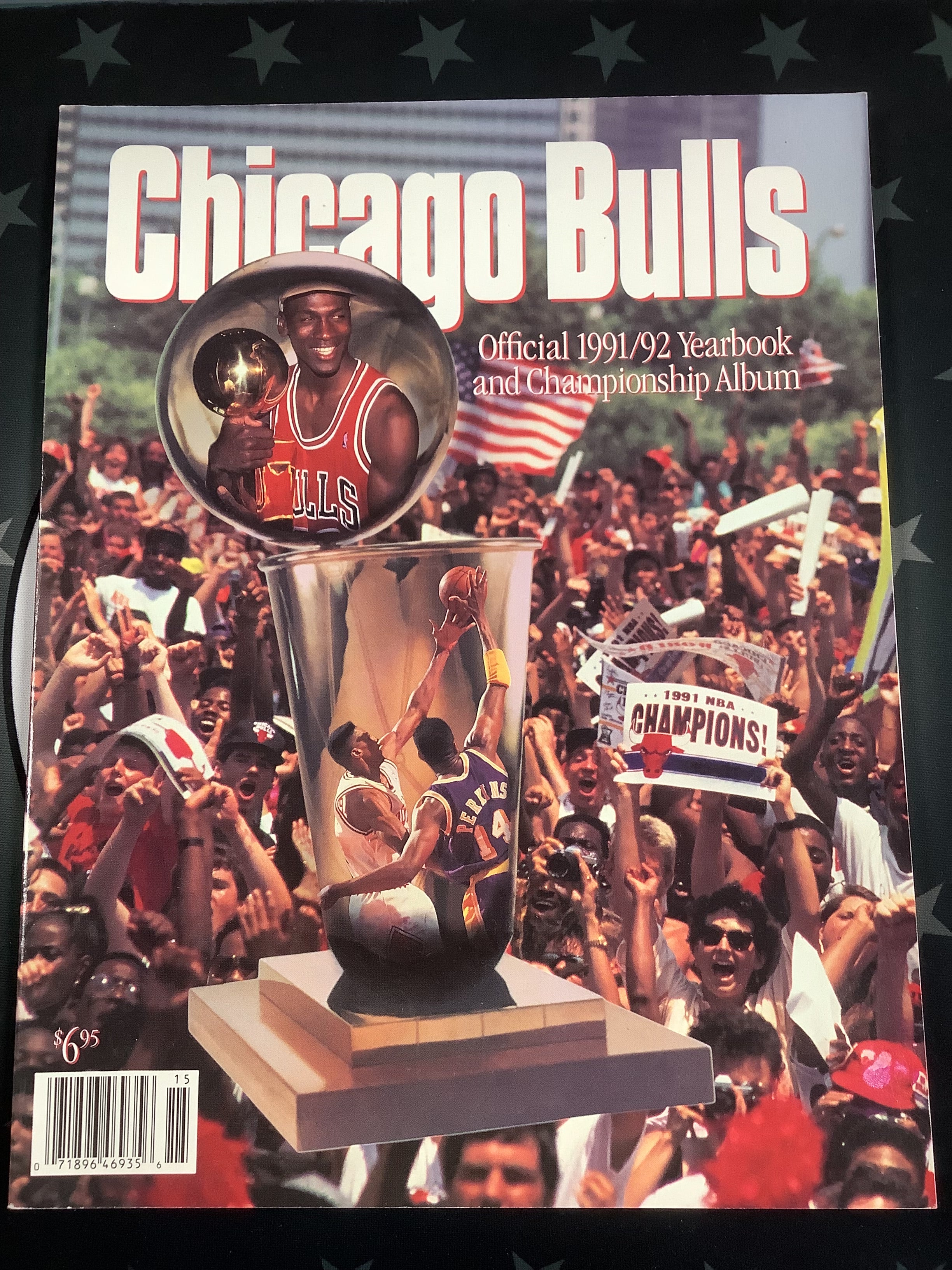 Official Chicago Bulls 1991-92 Yearbook & Championship Album - NBA Memorabilia for Fans & Collectors | Perfect for Sports Enthusiasts, Man Cave Decor, and Gift Ideas