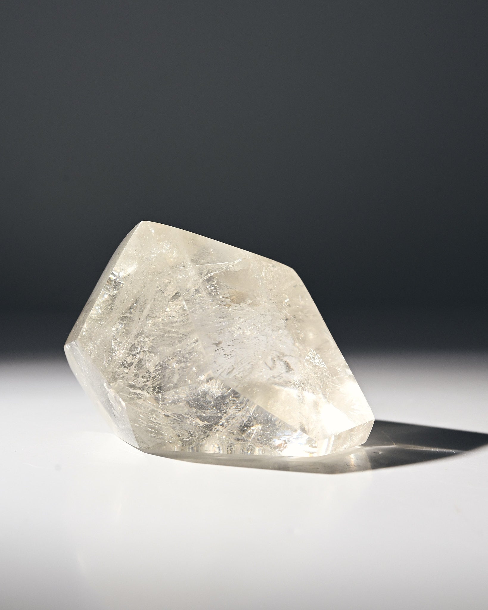 Geometric Quartz Crystal 3 Inch - Natural Healing Stone for Home Decor, Meditation & Spiritual Gifts | Perfect for Office Desk, Yoga Space & Feng Shui