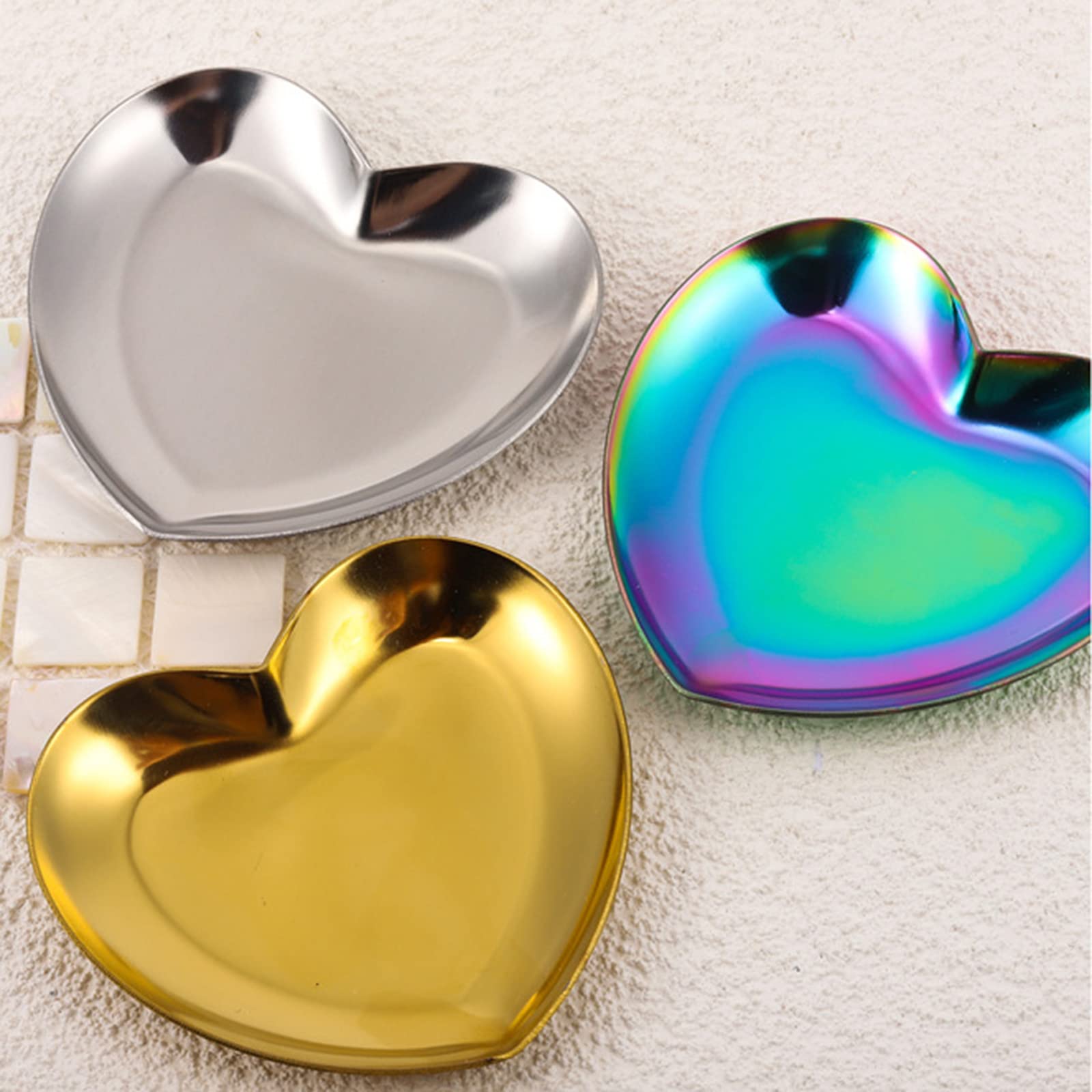 Heart-Shaped Empty Nail Art Palette - Professional Manicure Tool for Nail Tips Display & Polish Mixing | Perfect for Salon, Home DIY Nail Art & Beauty Professionals