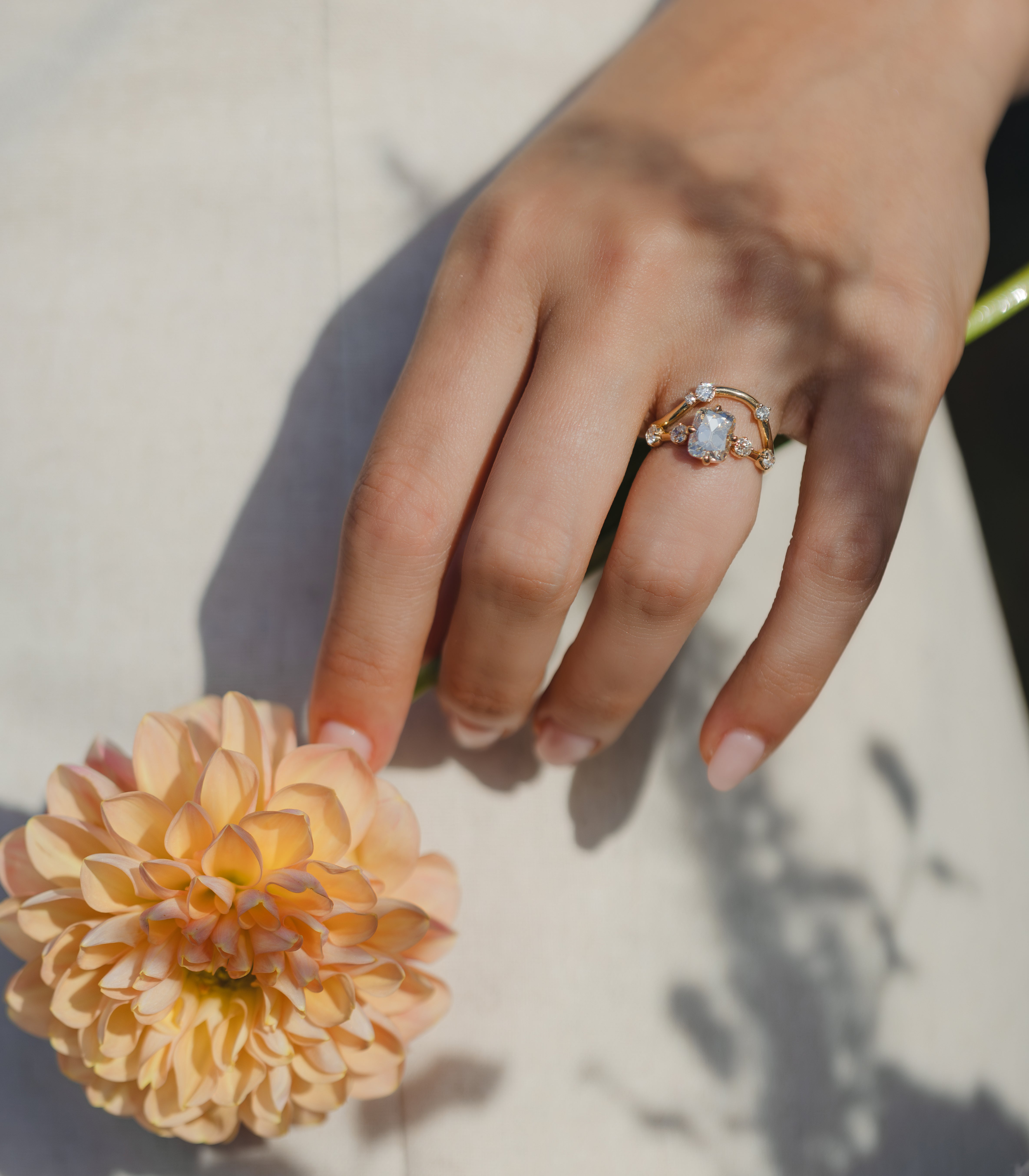 2 Carat Diamond Ring for Women - Elegant & Timeless Solitaire Engagement Ring - Perfect for Proposals, Weddings & Anniversaries