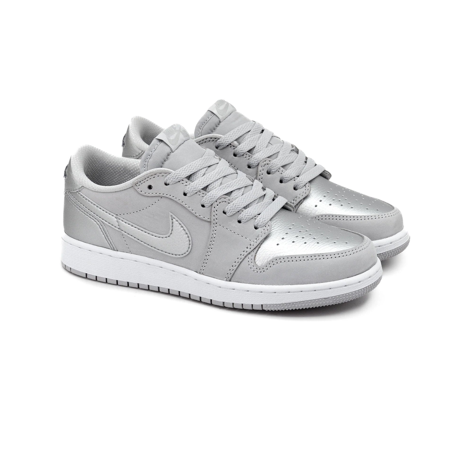Air Jordan 1 Low OG 'Metallic Silver' GS Sneakers (2024) - Retro Basketball Shoes for Women & Girls - Perfect for Casual Wear, Street Style & Sneaker Collection