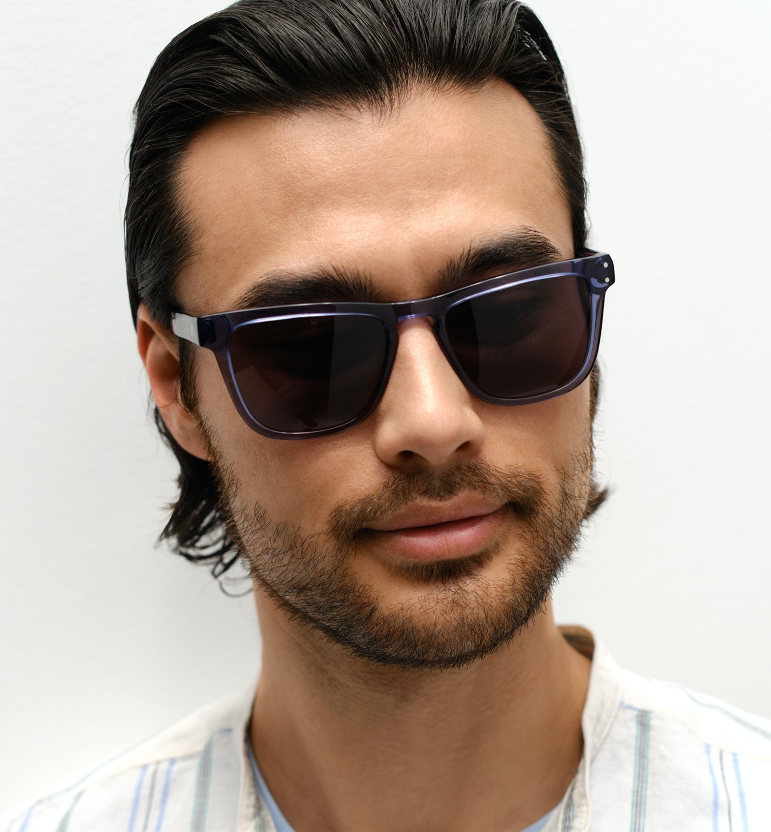 Stylish Stride Sunglasses for Men & Women - UV Protection Polarized Shades for Outdoor Activities, Driving, Beach & Travel