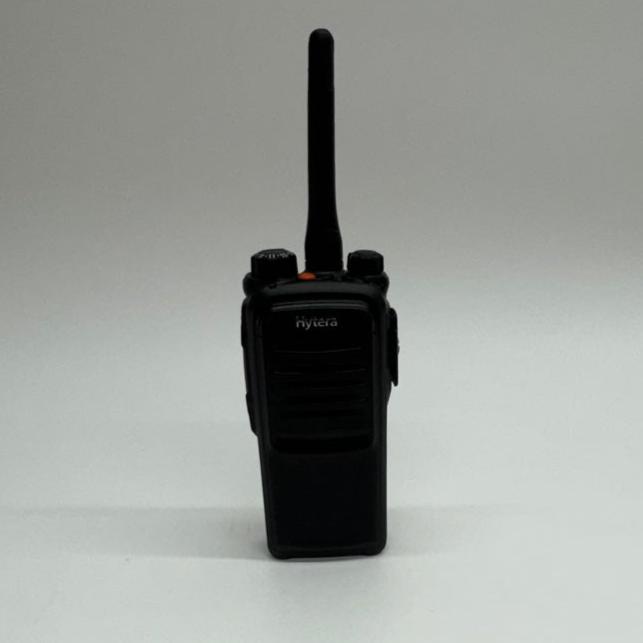 Hytera PD702i UHF Two-Way Radio - 400-470MHz Portable Walkie Talkie for Construction, Security & Outdoor Adventures