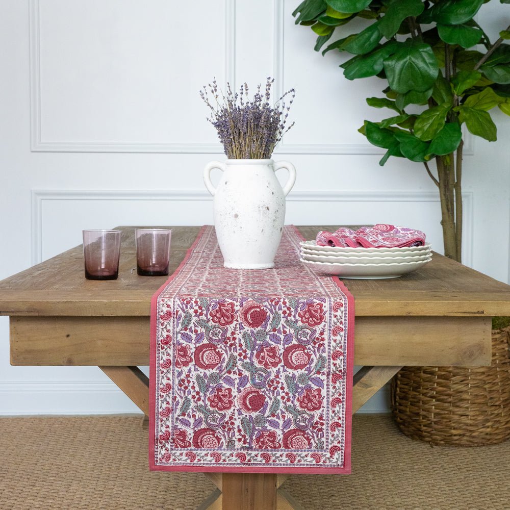Bohemian Floral Dusty Rose Table Runner - Elegant Lace Trim Dining Table Decor for Wedding, Party, and Home Decor
