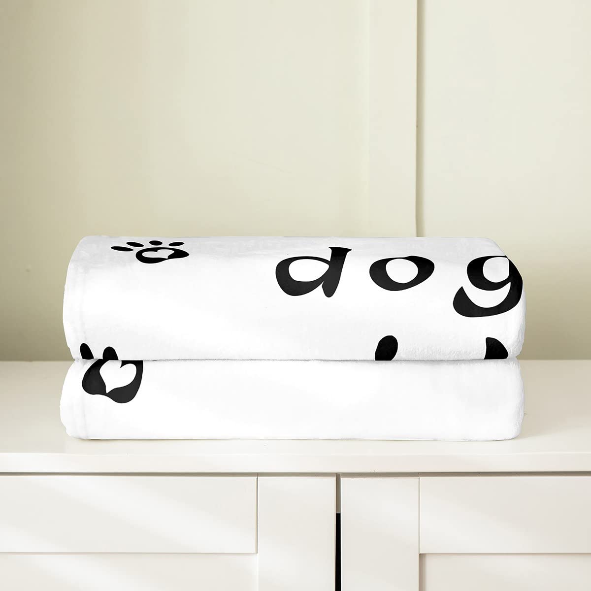 Erosebridal Romantic Queen Size Flannel Blanket 90x90 Inch - Ultra Warm Black & White Cartoon Dog Design - Cozy Pet Blanket for Bedroom, Couch & Travel - Perfect Gift for Dog Lovers & Couples
