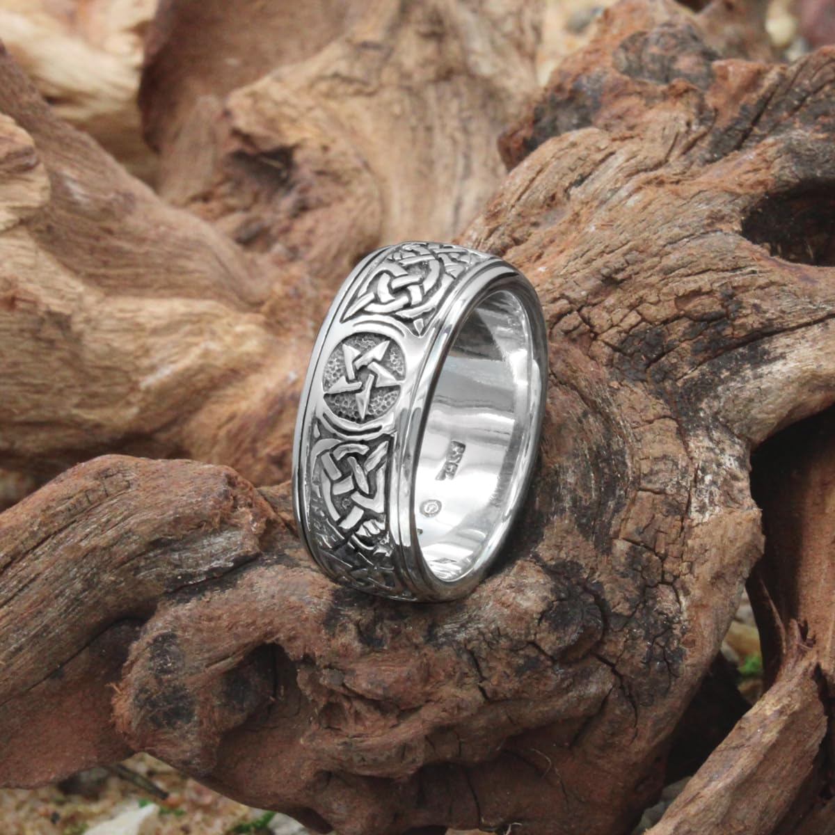 Moonlight Mysteries Sterling Silver Celtic Knot Pentacle Spinner Worry Ring - Wicca Pagan Jewelry for Stress & Anxiety Relief (Sizes 4-15) - Perfect for Meditation, Spiritual Healing & Everyday Wear