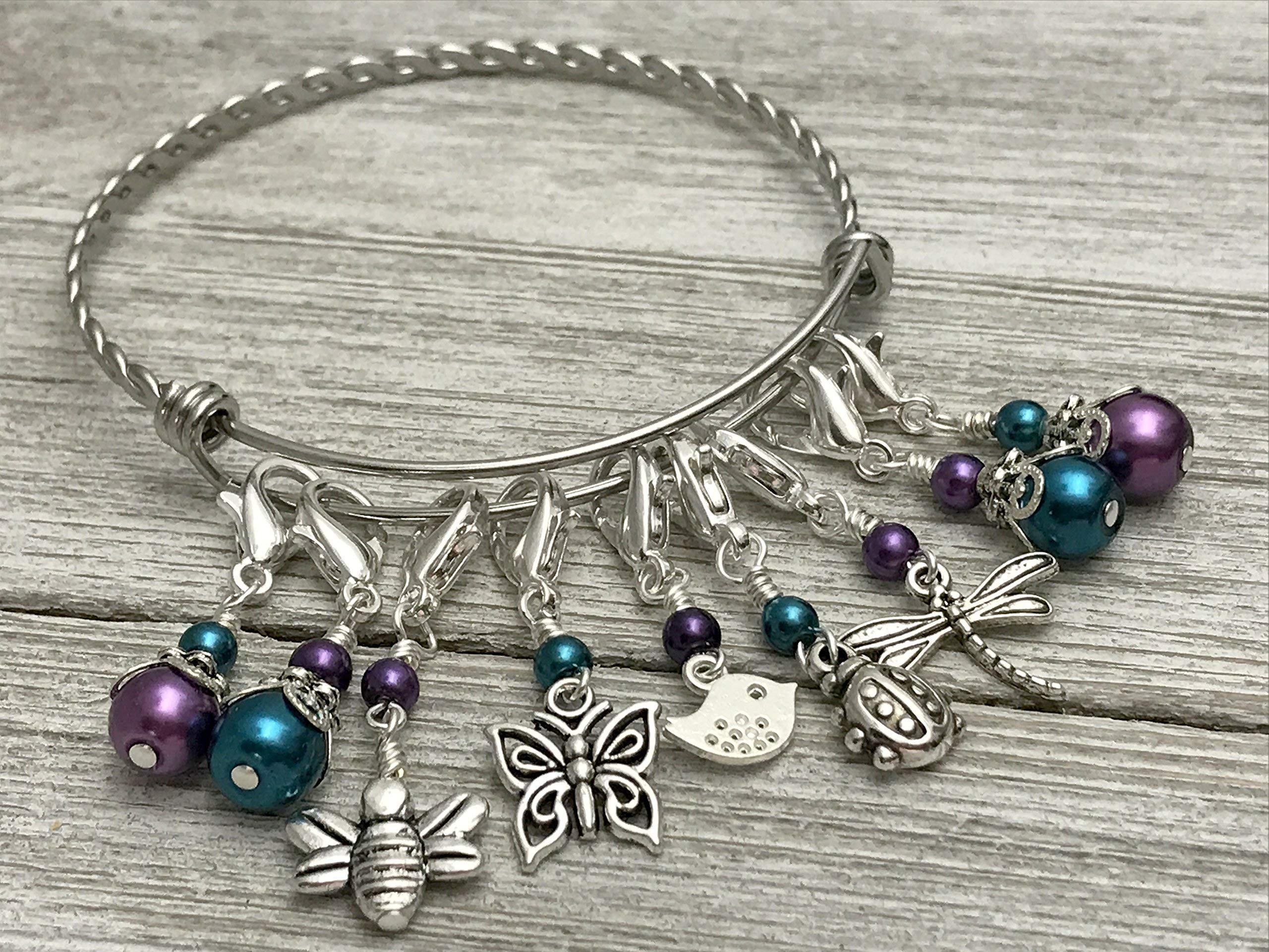 9-Piece Stitch Marker Charm Bracelet for Knitting & Crochet - Summer Friends Design | Perfect for Yarn Crafts, DIY Projects & Gift Giving