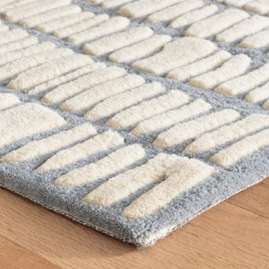 Dash & Albert Roark Pewter Blue Tufted Wool Rug - Soft & Durable Handmade Area Rug for Living Room, Bedroom, or Office Decor
