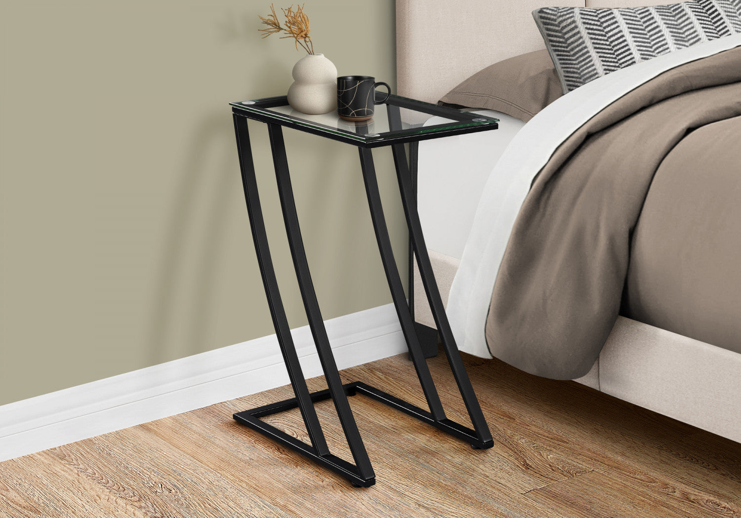 Modern Ciren Side Table in Black - Minimalist End Table for Living Room, Bedroom & Office - Perfect for Small Spaces, Nightstands & Home Decor