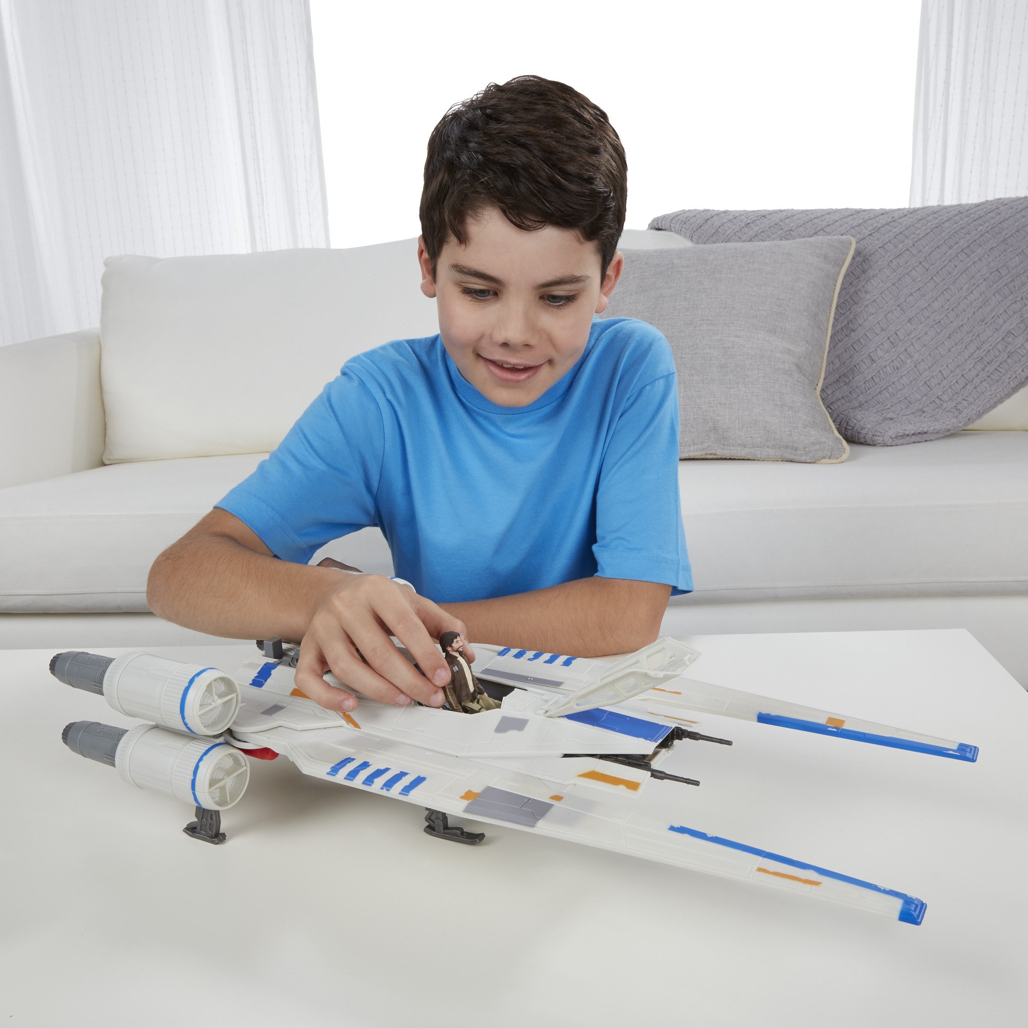 Star Wars Rogue One Rebel U-Wing Fighter Toy - Collectible Model Spaceship for Kids & Adults - Perfect for Display, Play & Star Wars Themed Parties