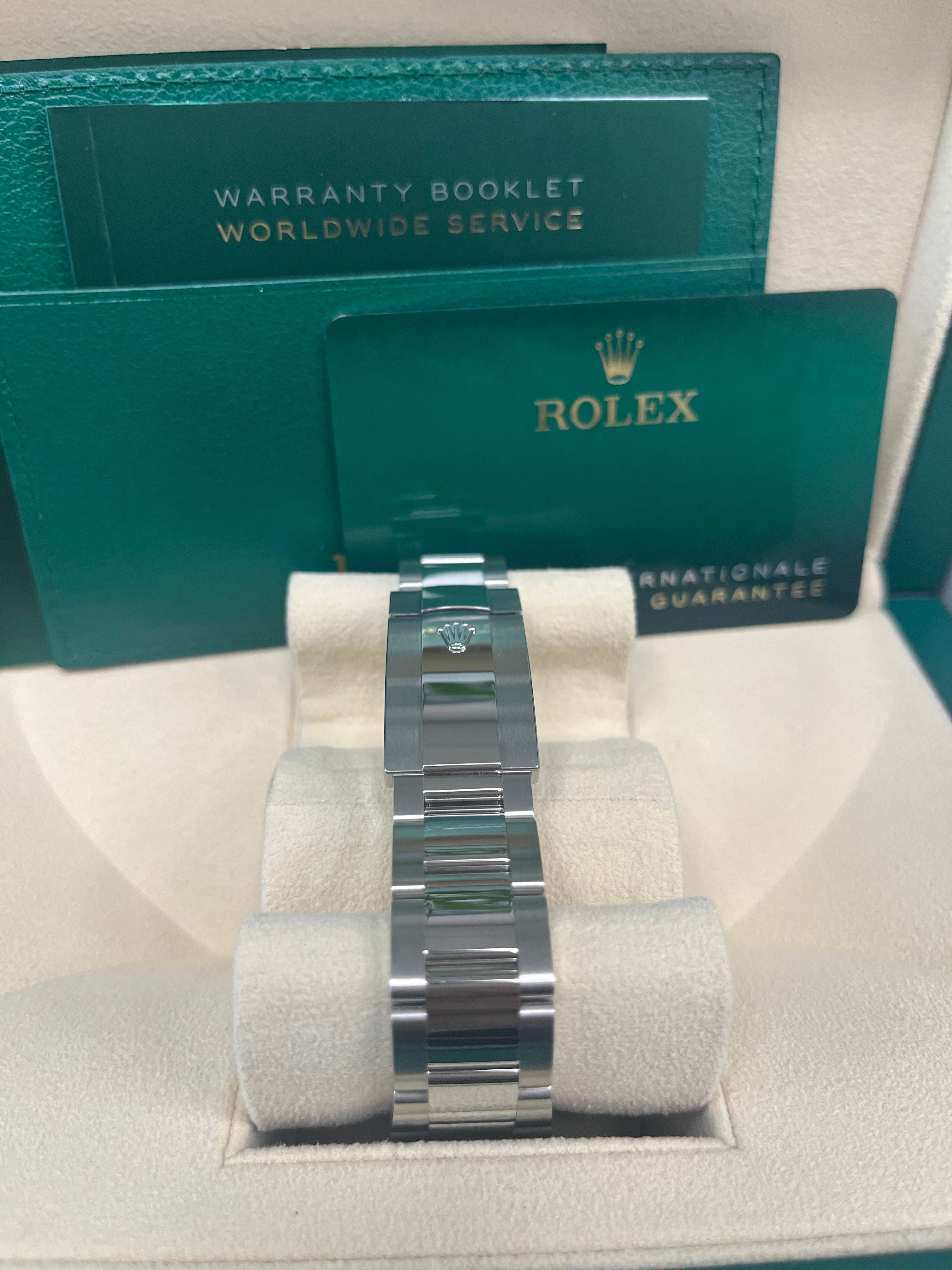 Rolex Datejust 41mm Stainless Steel Watch with Oyster Bracelet & White Index Dial - Ref 126300 - Perfect for Business, Luxury Events & Everyday Wear