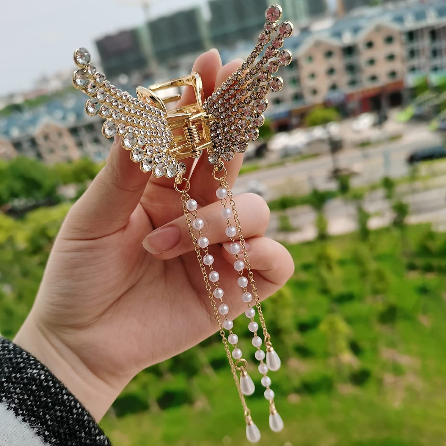 TOPPROSPER Rhinestone Crystal Pearl Butterfly Hair Clips for Women - Elegant Tassel Hairpins for Parties, Weddings & Special Occasions - Shiny Hair Accessories Gift Set for Birthday, Bridal & Prom