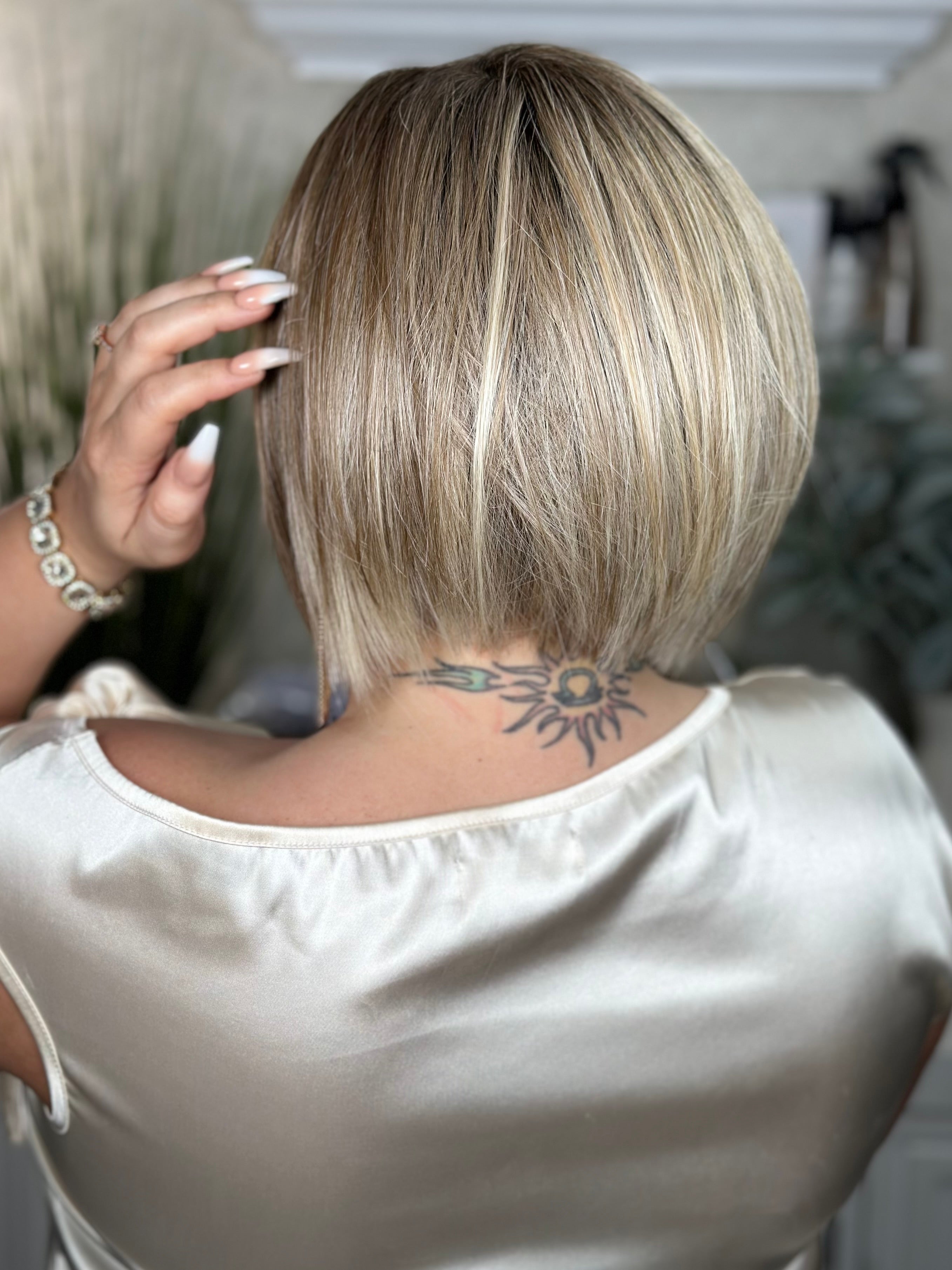 LEVEL UP Frosted Blonde Hair Dye - Semi-Permanent Hair Color for Women & Men - Perfect for Parties, Cosplay & Everyday Style