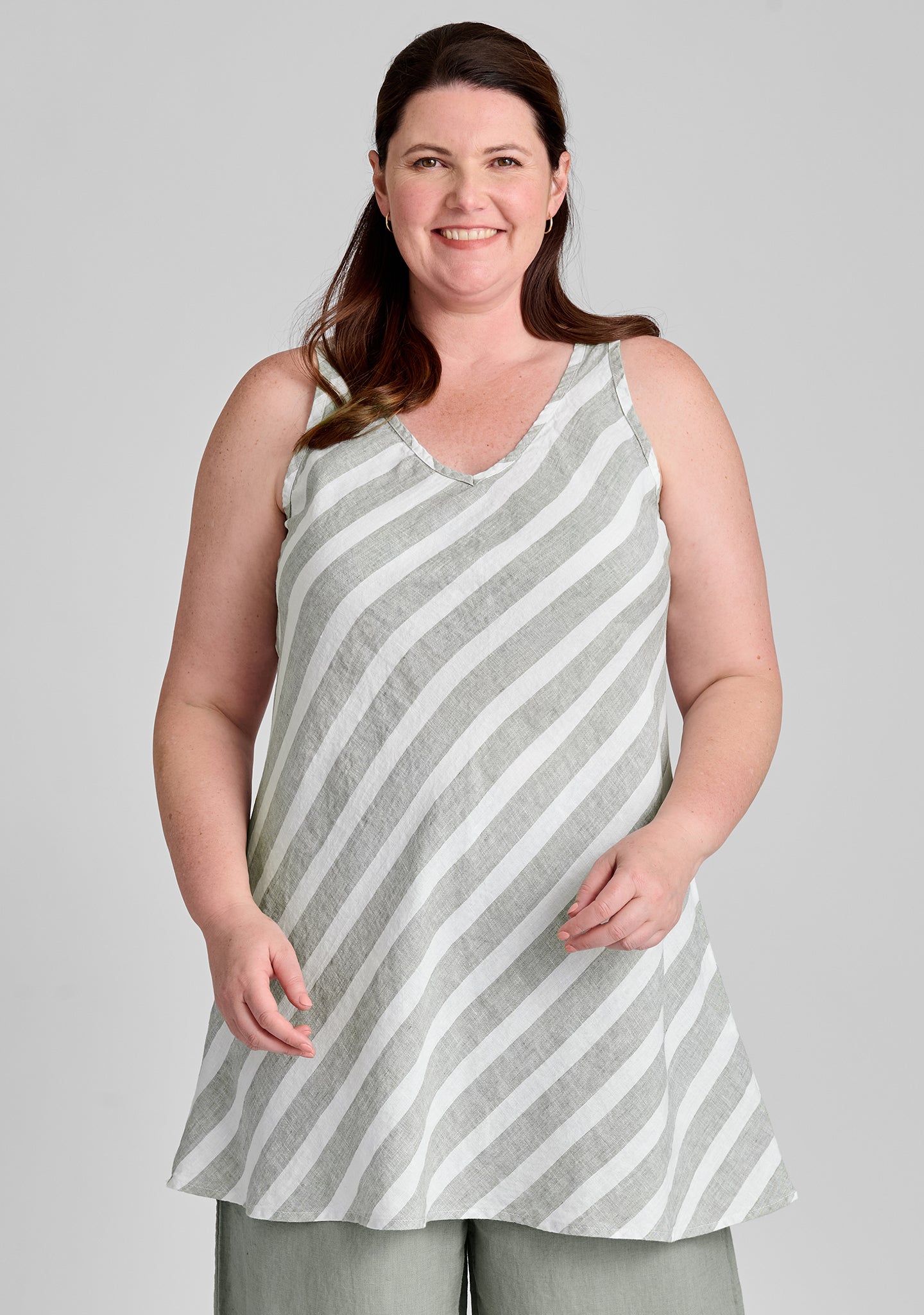 Two-Way Bias Tunic Linen Tank Top for Women - Breathable Summer Casual Wear for Beach, Office & Vacation Outfits