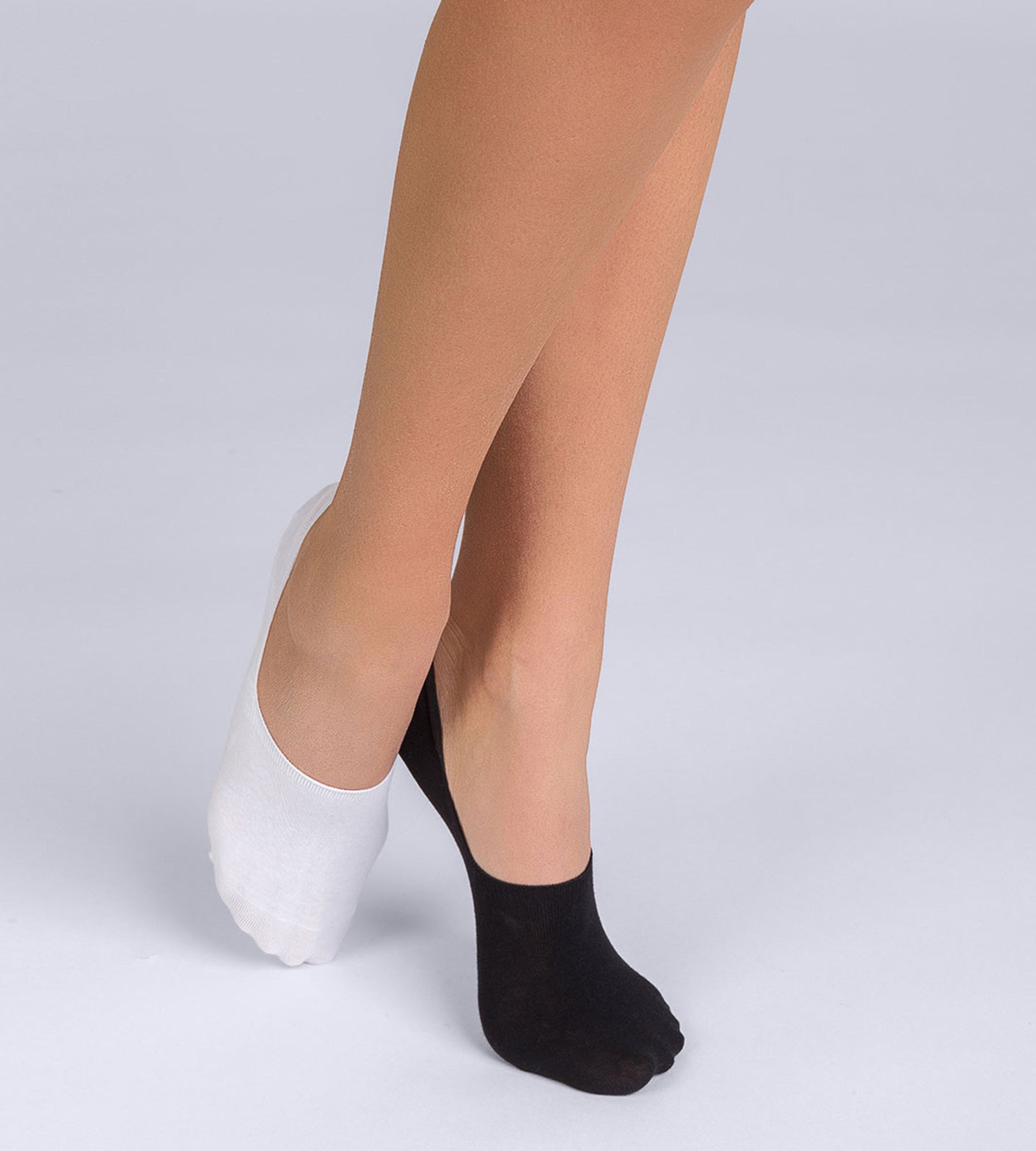 2 Pairs Women's Basic Black & White Cotton Foot Protectors - Soft & Breathable for Daily Wear, Slippers, and Home Comfort