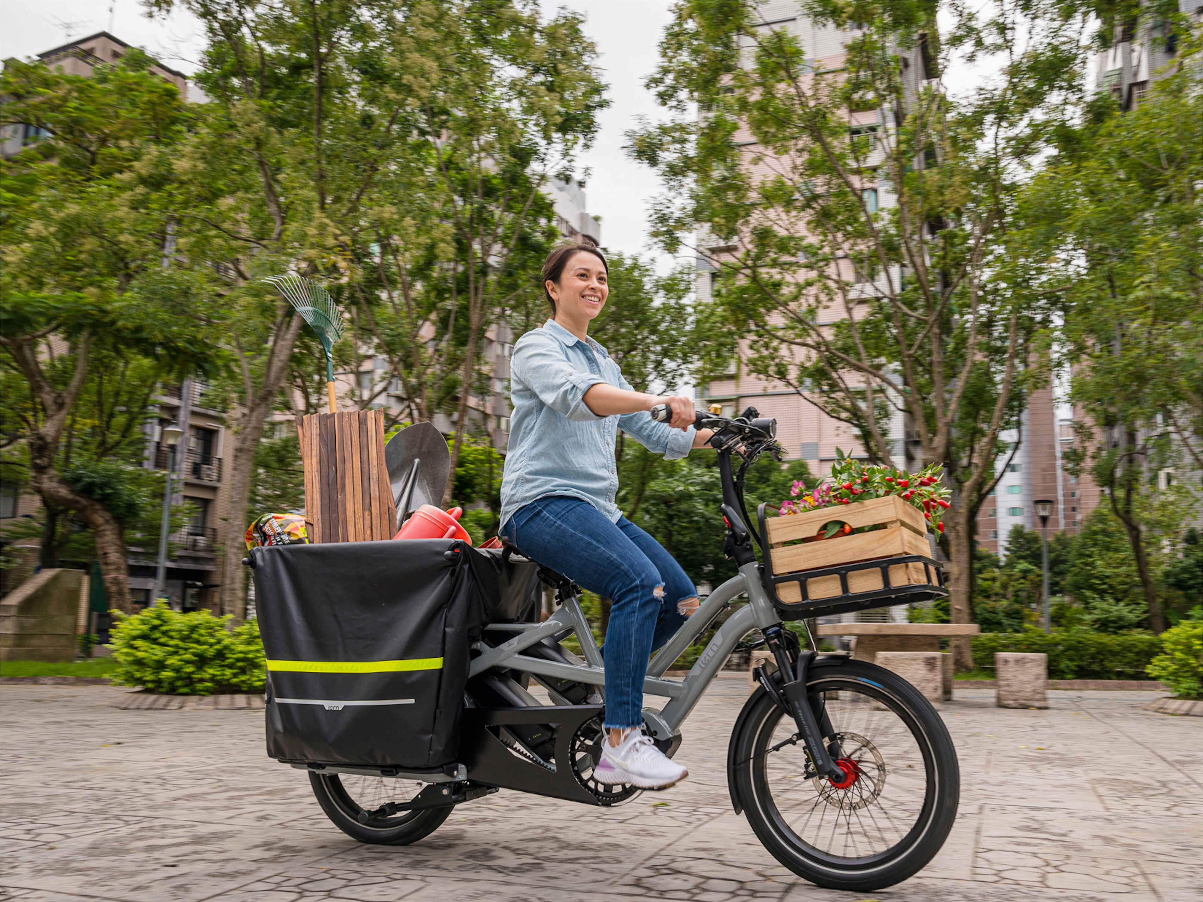 Tern GSD R14 Electric Cargo Bike - High-Capacity Utility Bicycle for Urban Commuting, Grocery Shopping & Family Transport