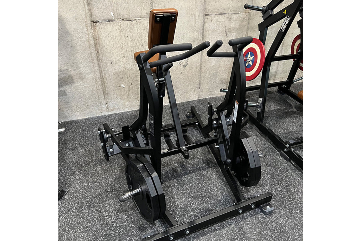 Hammer Strength Plate Loaded Iso-Lateral Row Machine - Commercial Gym Equipment for Back Workouts & Strength Training - Perfect for Home Gyms & Fitness Centers
