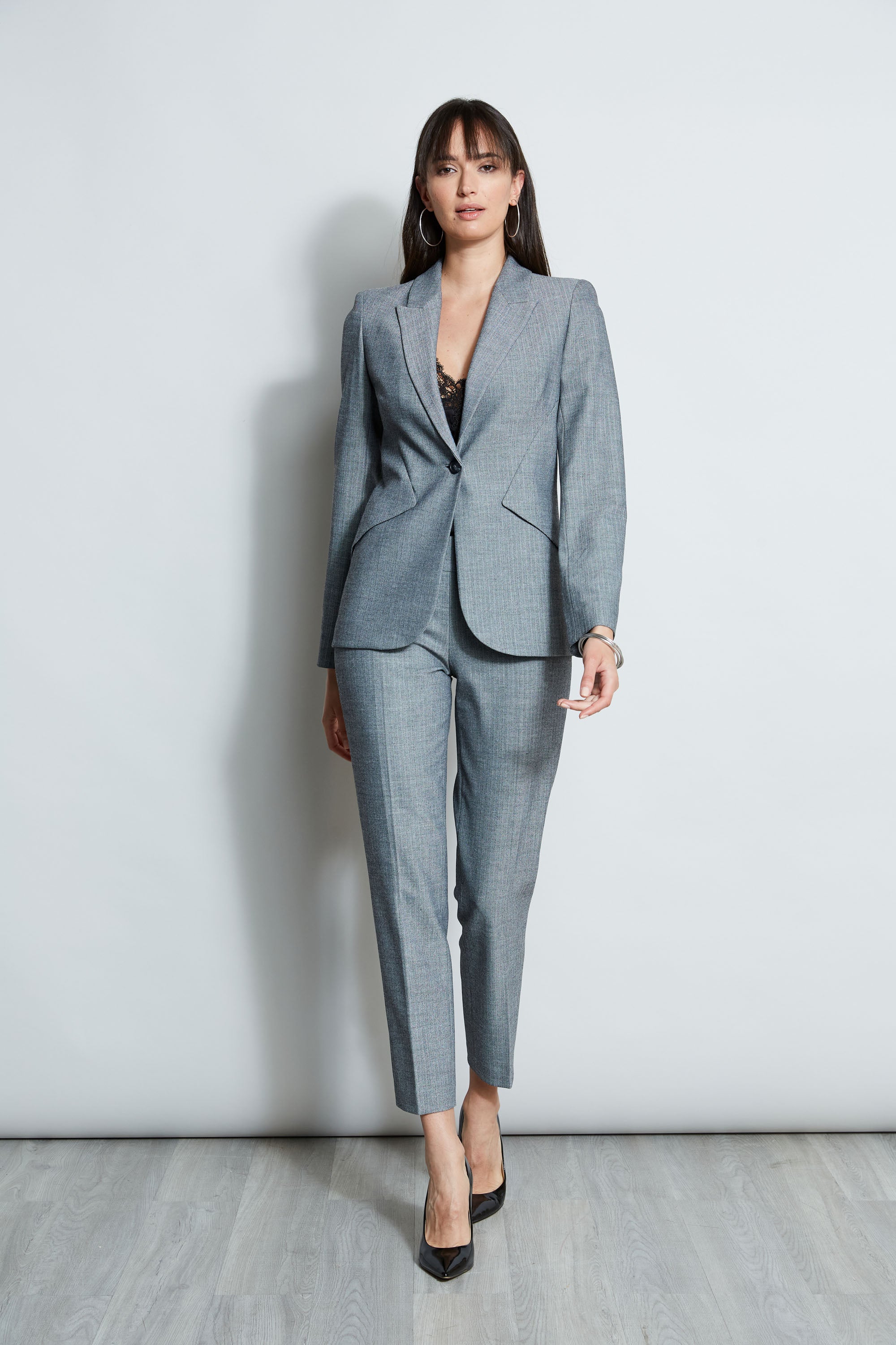 Stylish Women's Herringbone Pattern Blazer Jacket - Classic Tailored Fit for Office, Business Meetings & Formal Events