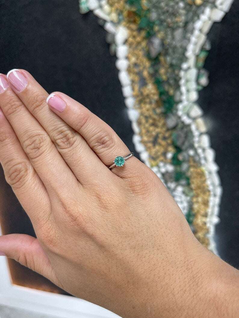 0.80ct Round Cut Ocean Blue Emerald Engagement Ring - 14K White Gold Six Prong Setting for Proposal, Anniversary & Special Occasions